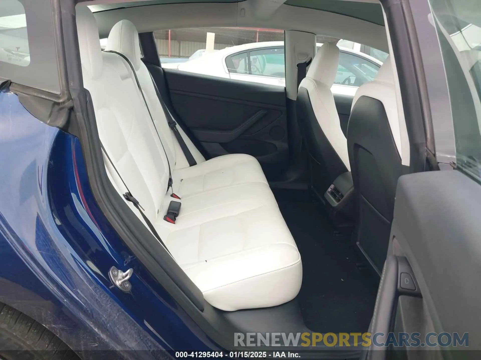 8 fotografías del automóvil dañado 5YJ3E1EA3PF499538 TESLA MODEL 3 2023