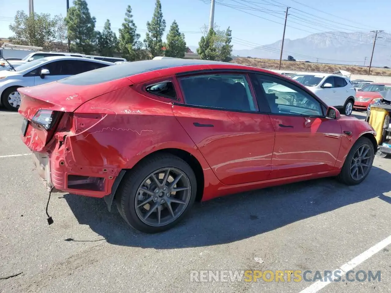3 fotografías del automóvil dañado 5YJ3E1EA3PF501837 TESLA MODEL 3 2023