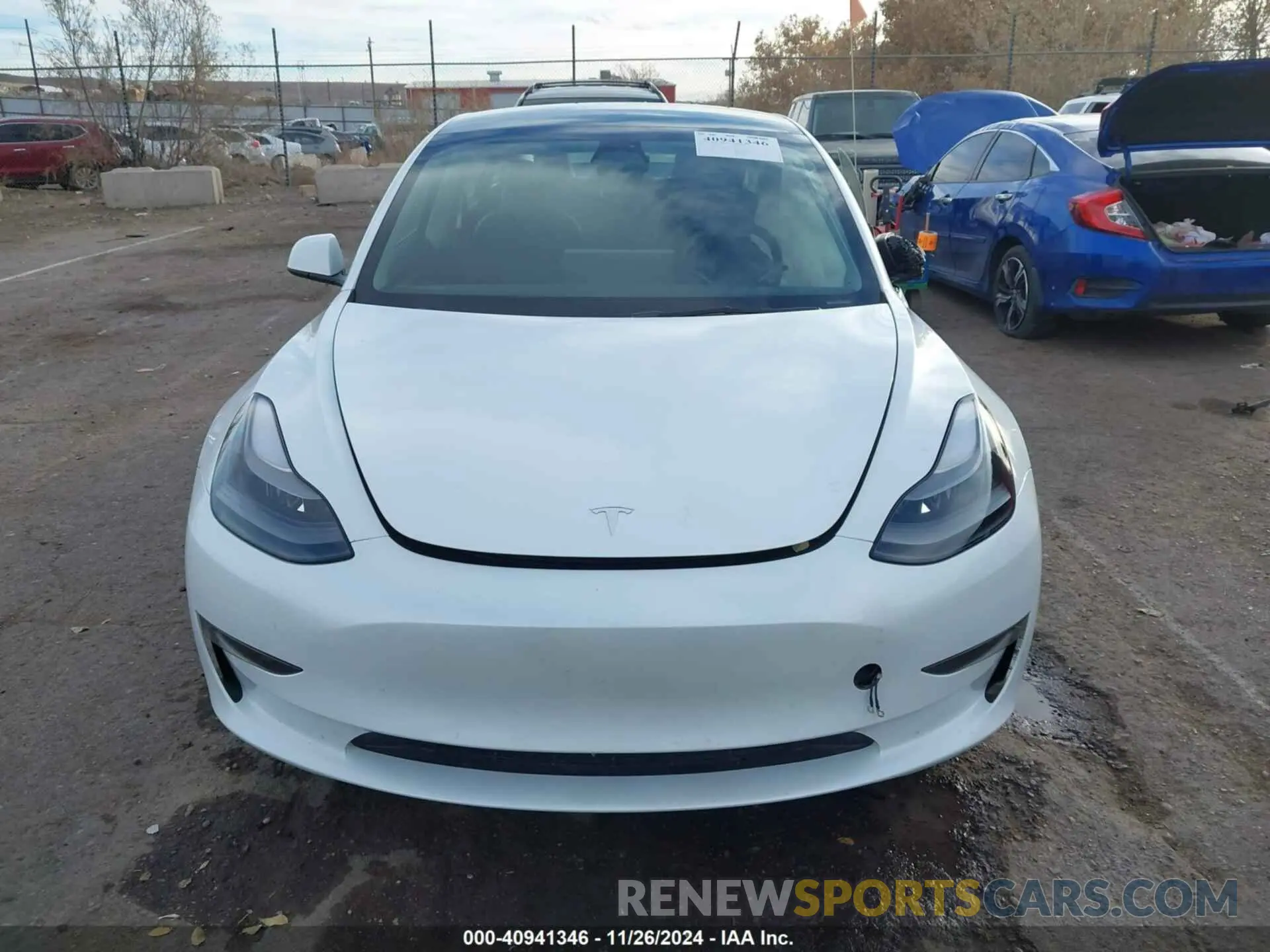 11 fotografías del automóvil dañado 5YJ3E1EA3PF550181 TESLA MODEL 3 2023