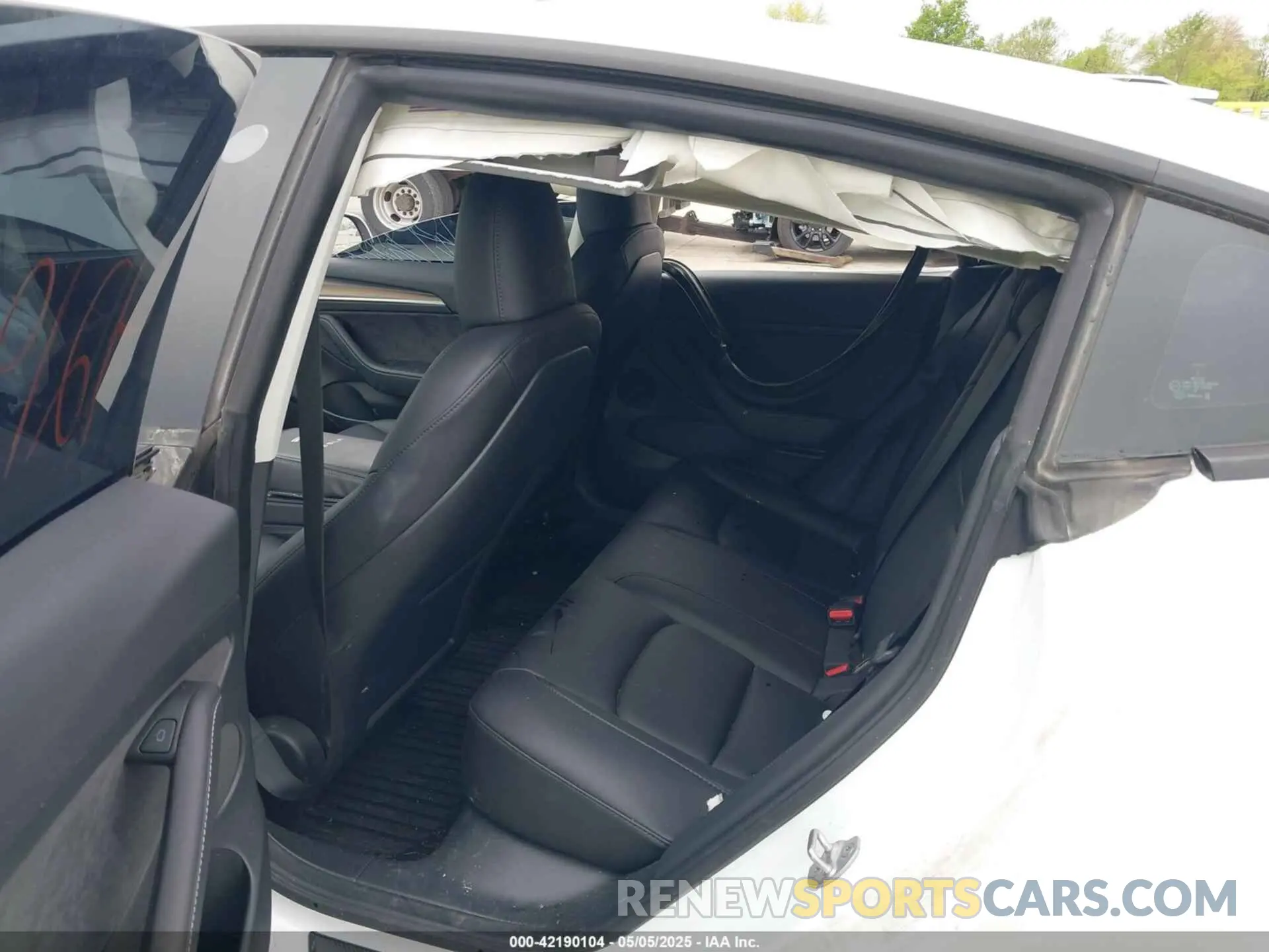 8 fotografías del automóvil dañado 5YJ3E1EA3PF563240 TESLA MODEL 3 2023