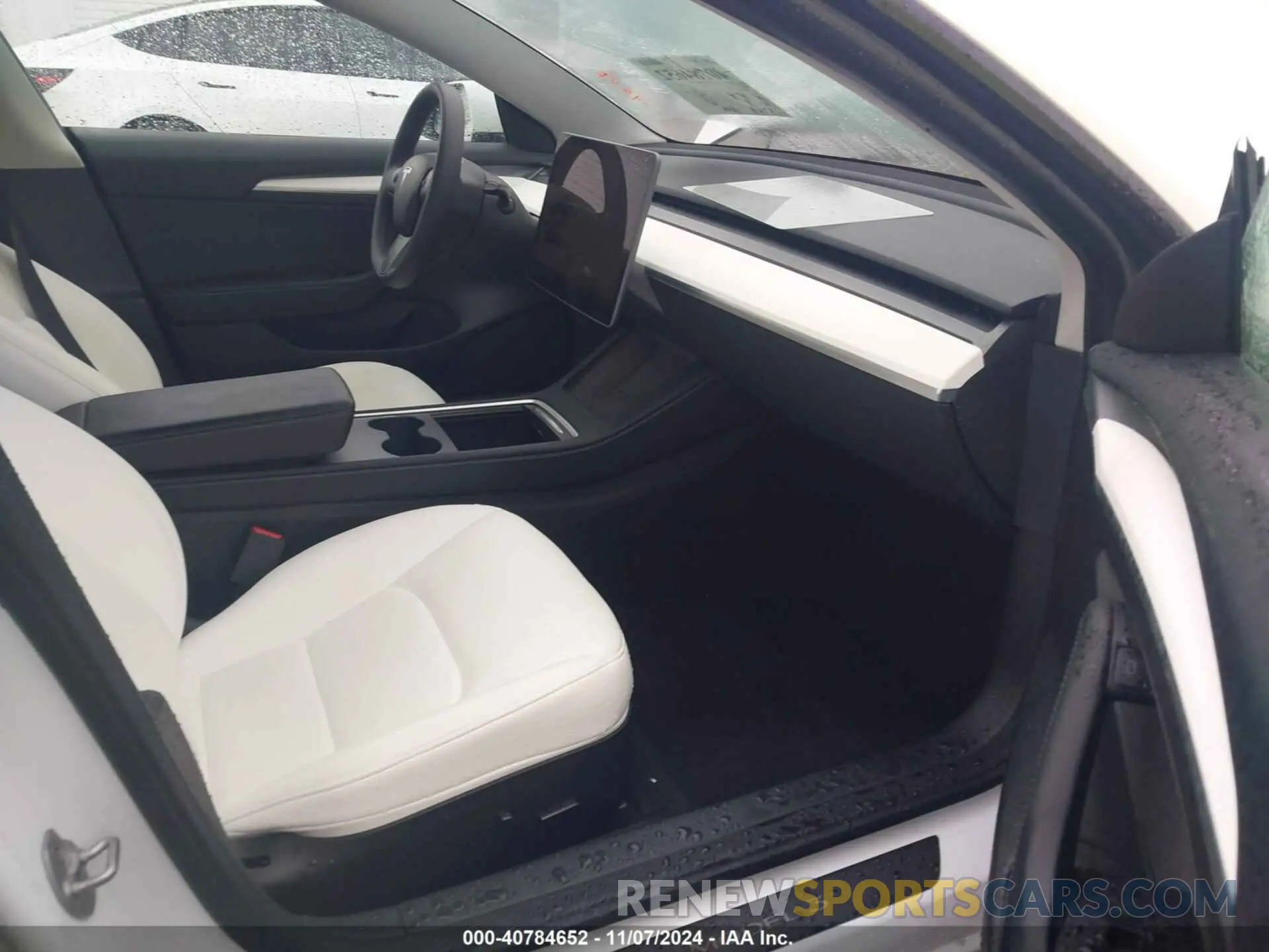 5 fotografías del automóvil dañado 5YJ3E1EA3PF563707 TESLA MODEL 3 2023