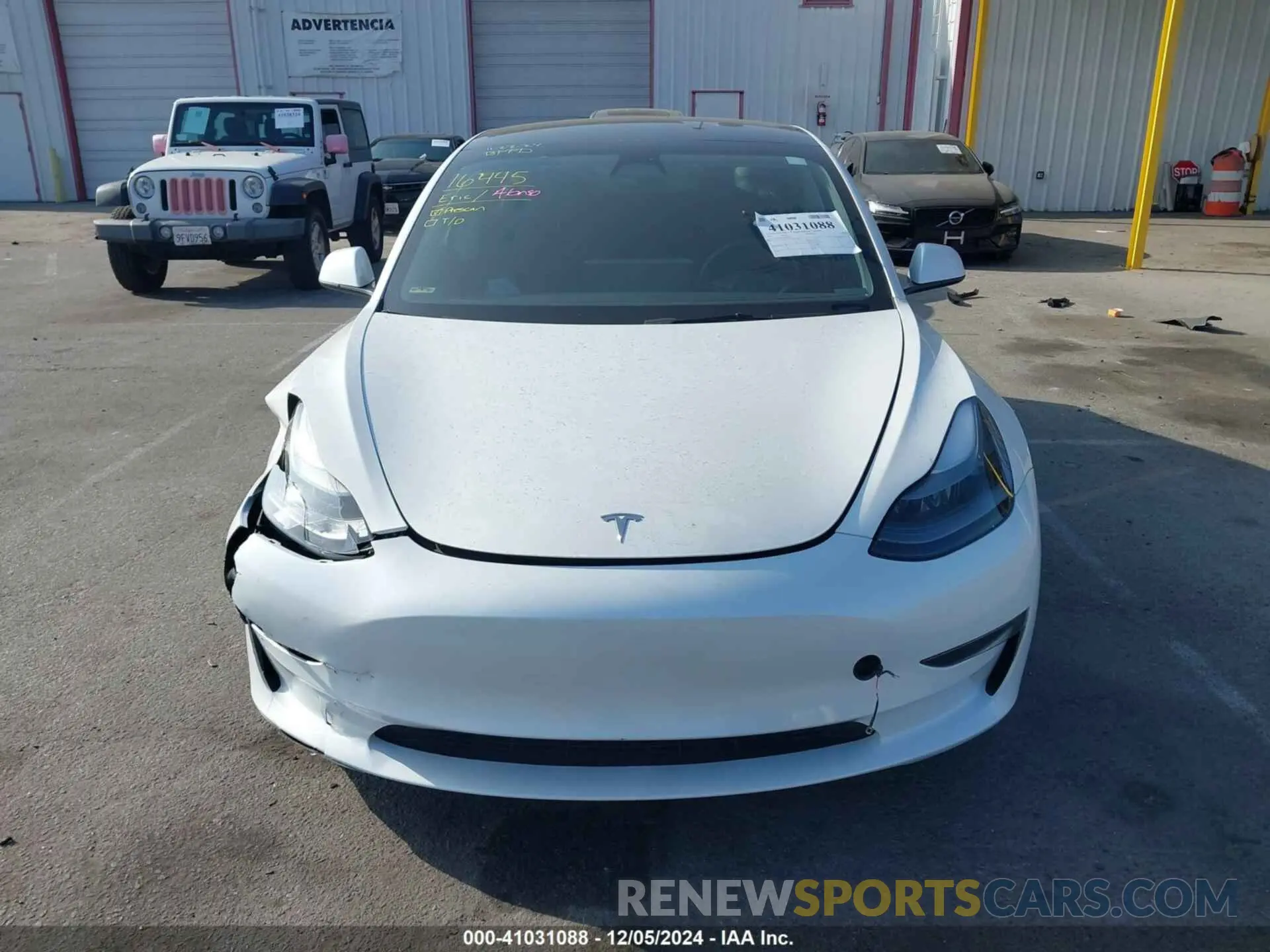 12 fotografías del automóvil dañado 5YJ3E1EA3PF565747 TESLA MODEL 3 2023