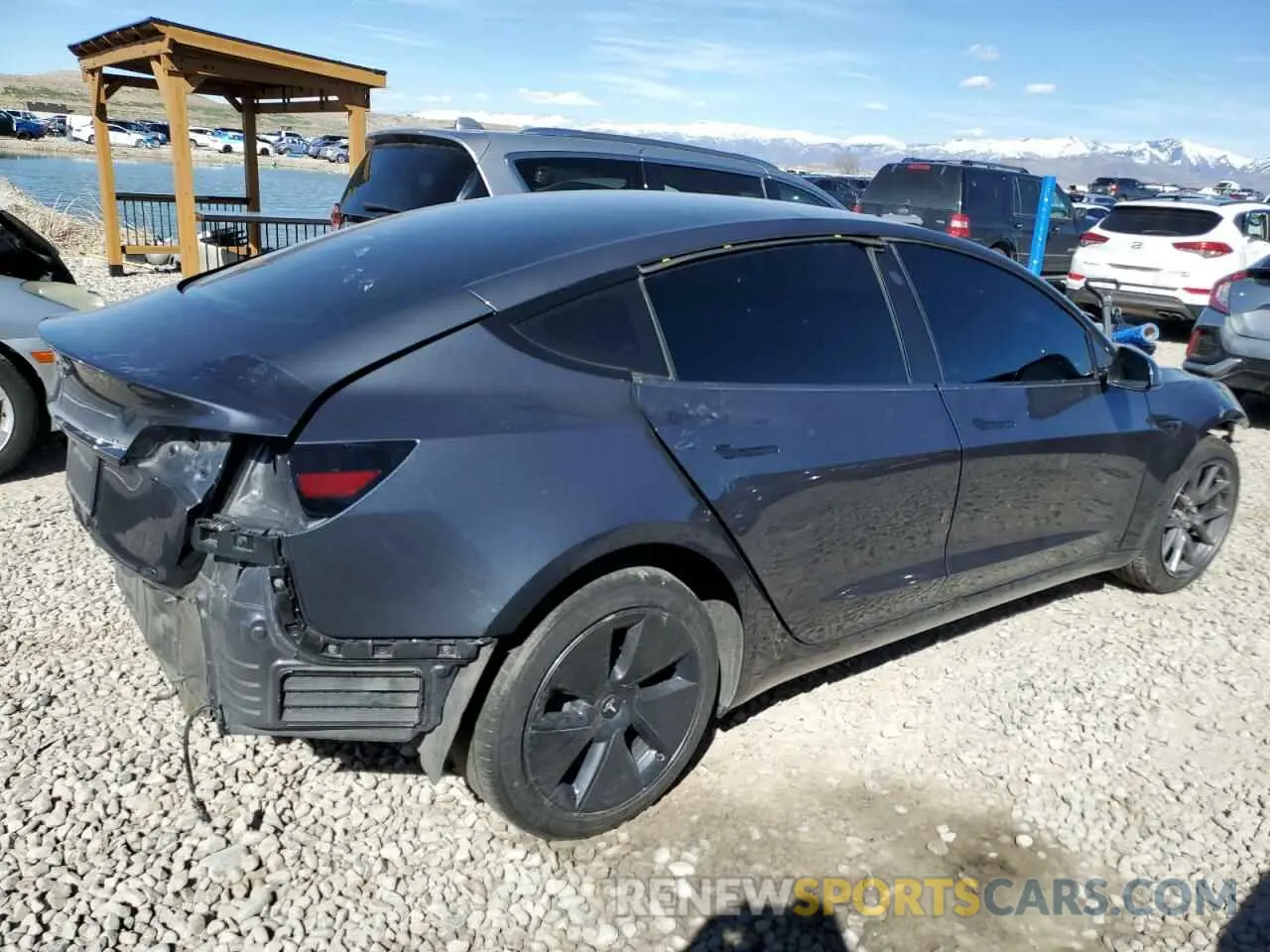 3 fotografías del automóvil dañado 5YJ3E1EA3PF575503 TESLA MODEL 3 2023