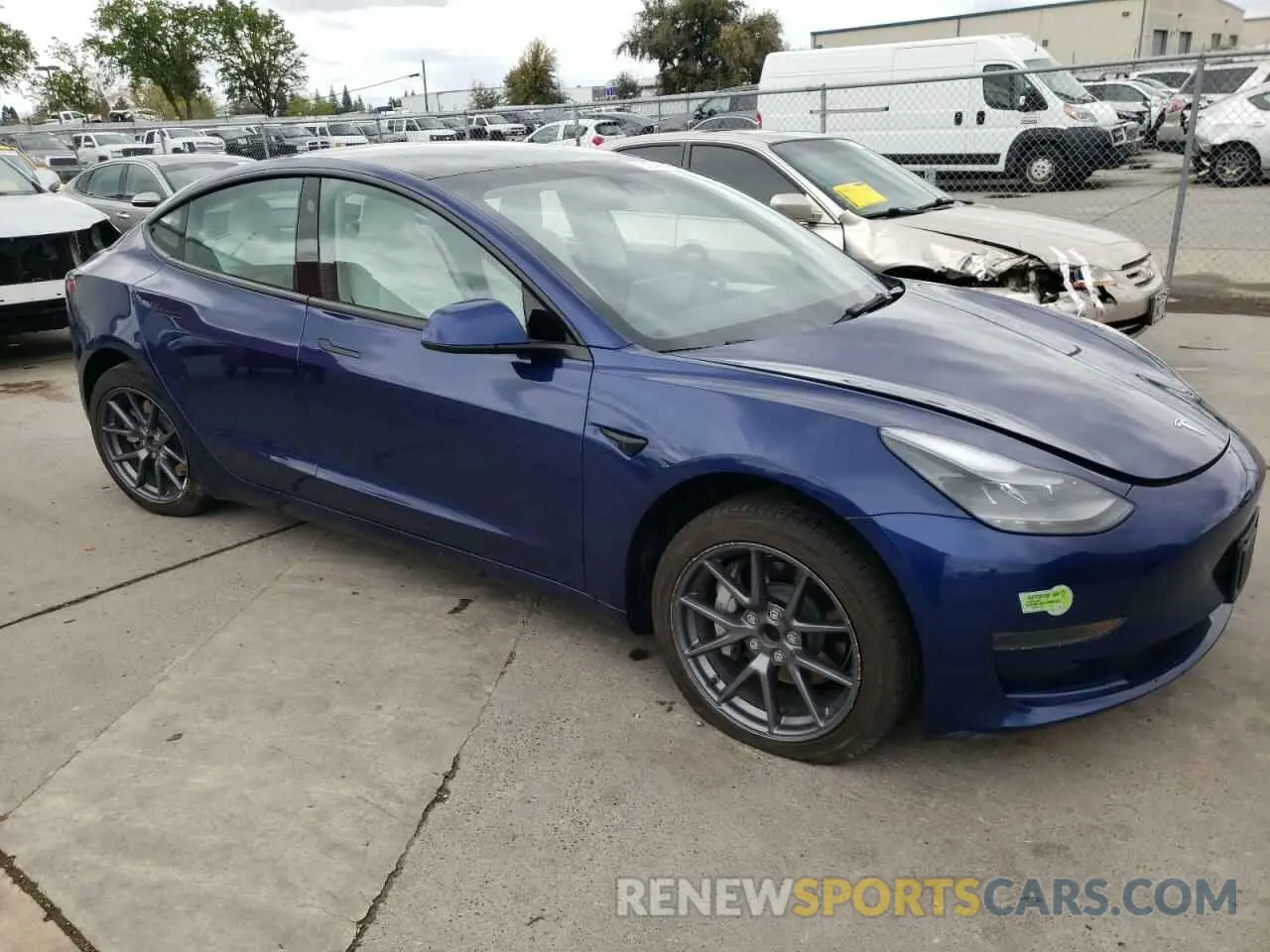 4 fotografías del automóvil dañado 5YJ3E1EA3PF593743 TESLA MODEL 3 2023