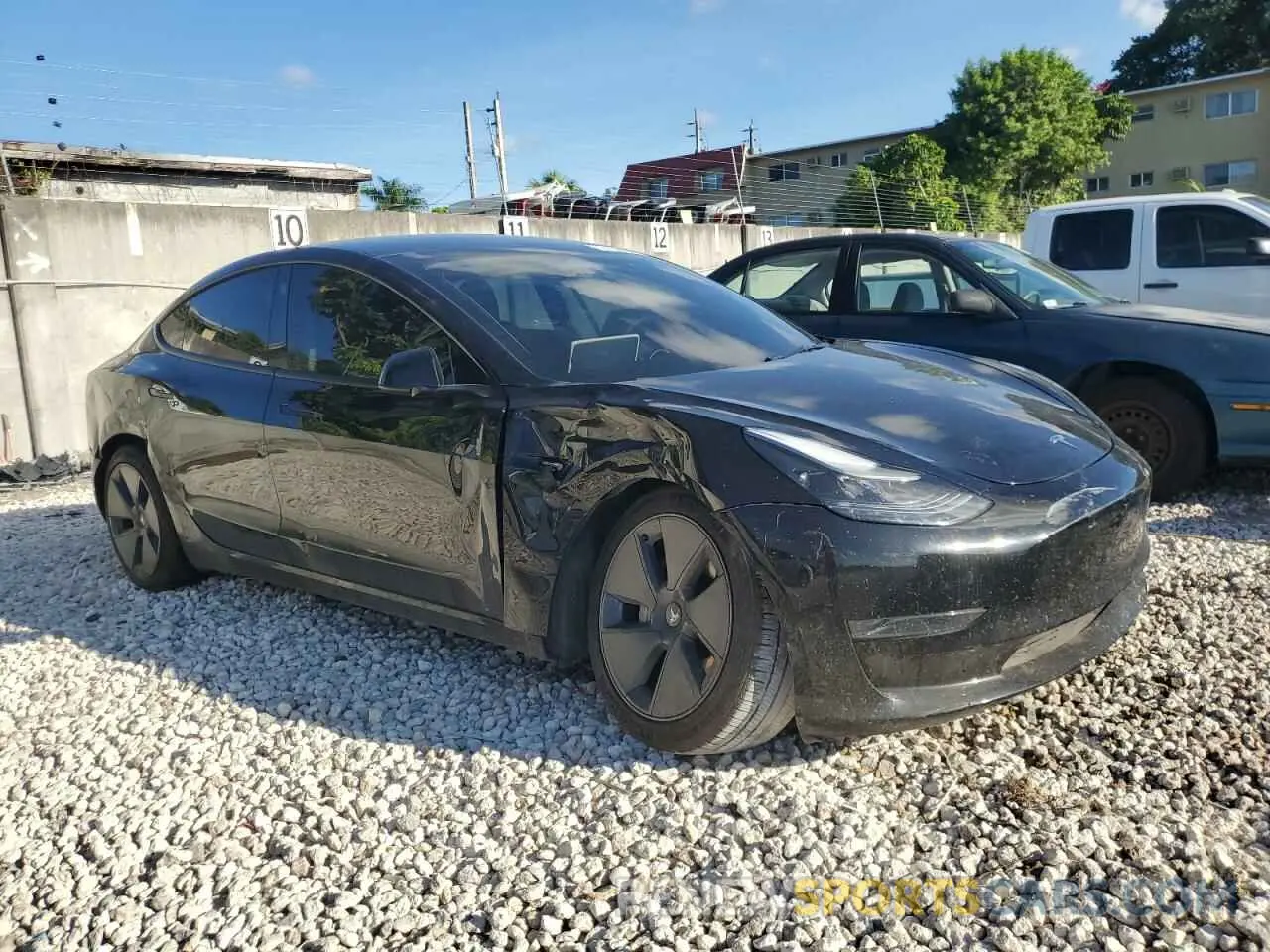 4 fotografías del automóvil dañado 5YJ3E1EA3PF595248 TESLA MODEL 3 2023