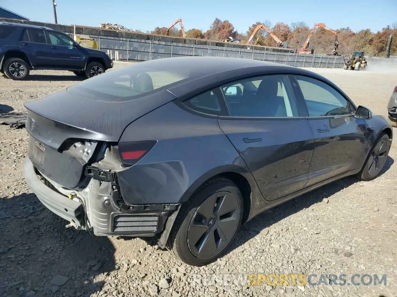 3 fotografías del automóvil dañado 5YJ3E1EA3PF667744 TESLA MODEL 3 2023