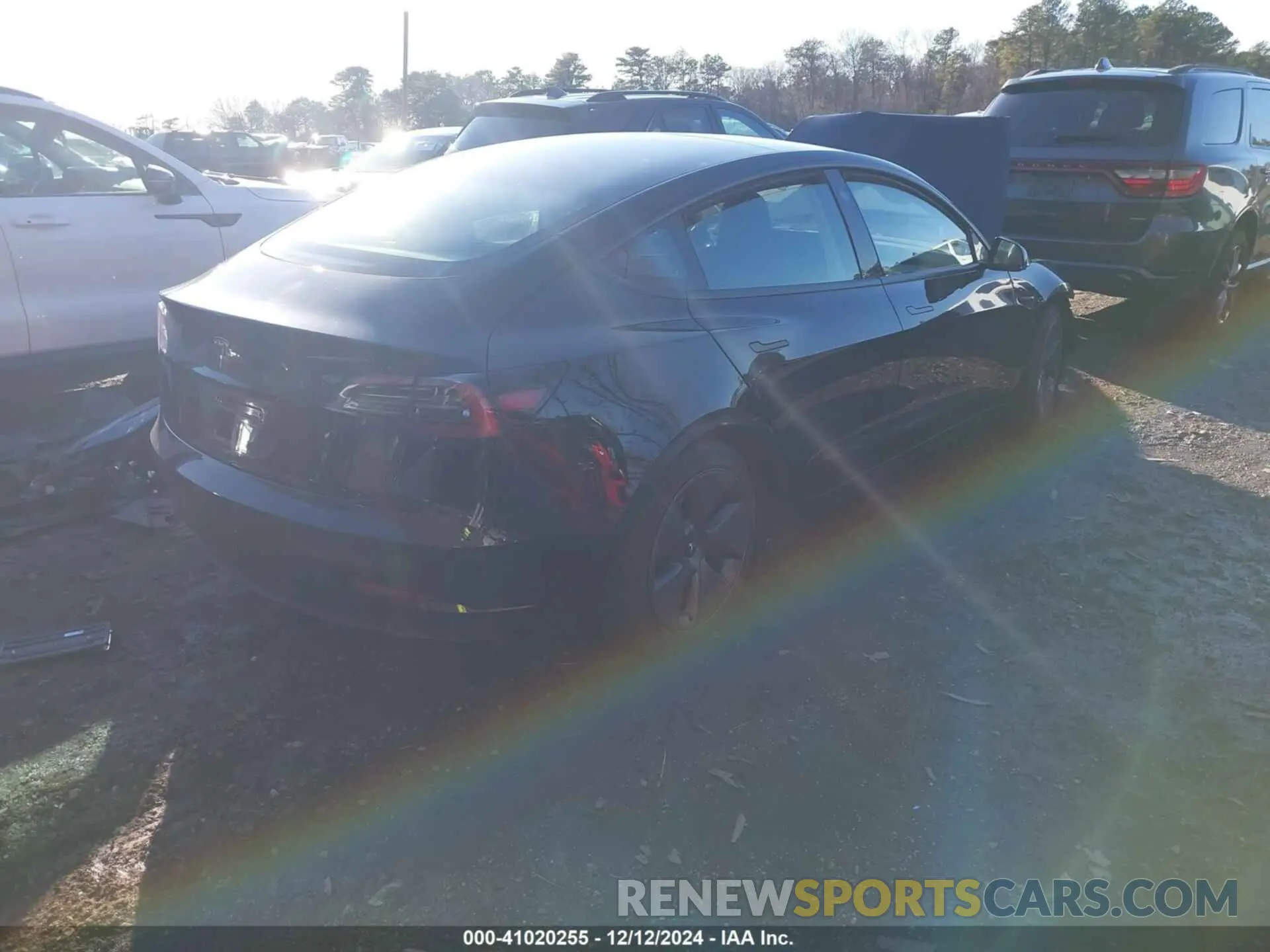 4 fotografías del automóvil dañado 5YJ3E1EA3PF668831 TESLA MODEL 3 2023