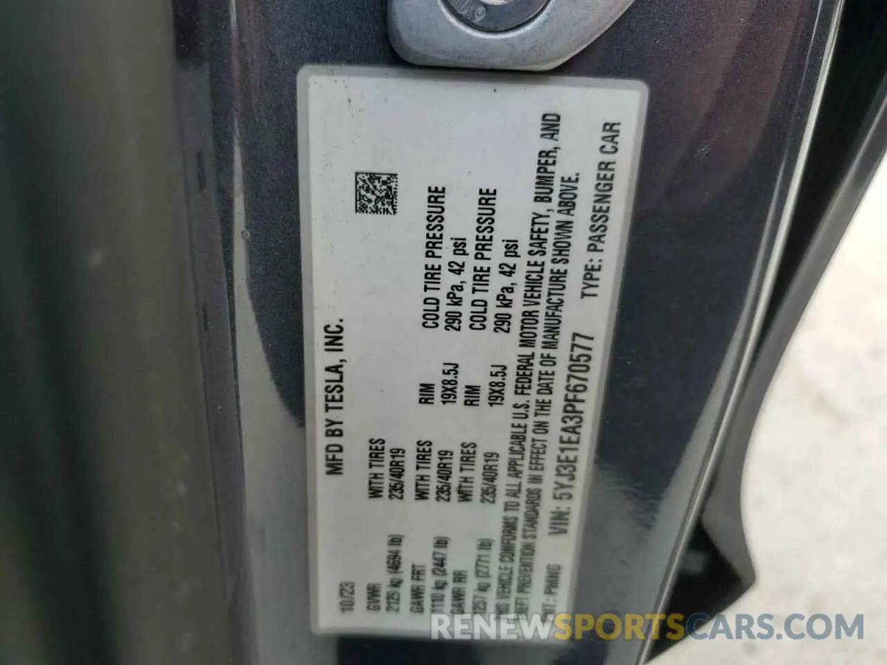 13 fotografías del automóvil dañado 5YJ3E1EA3PF670577 TESLA MODEL 3 2023