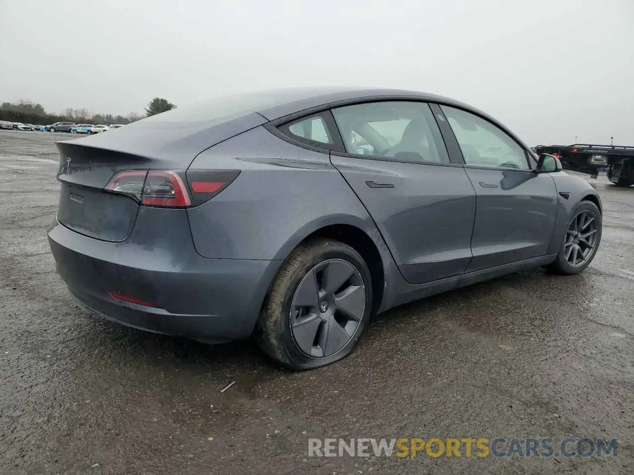 3 fotografías del automóvil dañado 5YJ3E1EA3PF672510 TESLA MODEL 3 2023