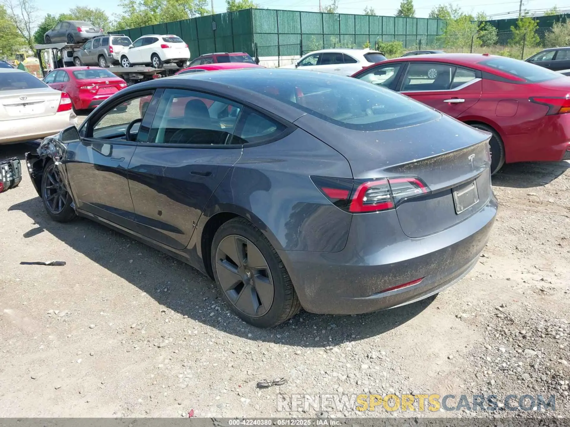3 fotografías del automóvil dañado 5YJ3E1EA3PF686679 TESLA MODEL 3 2023