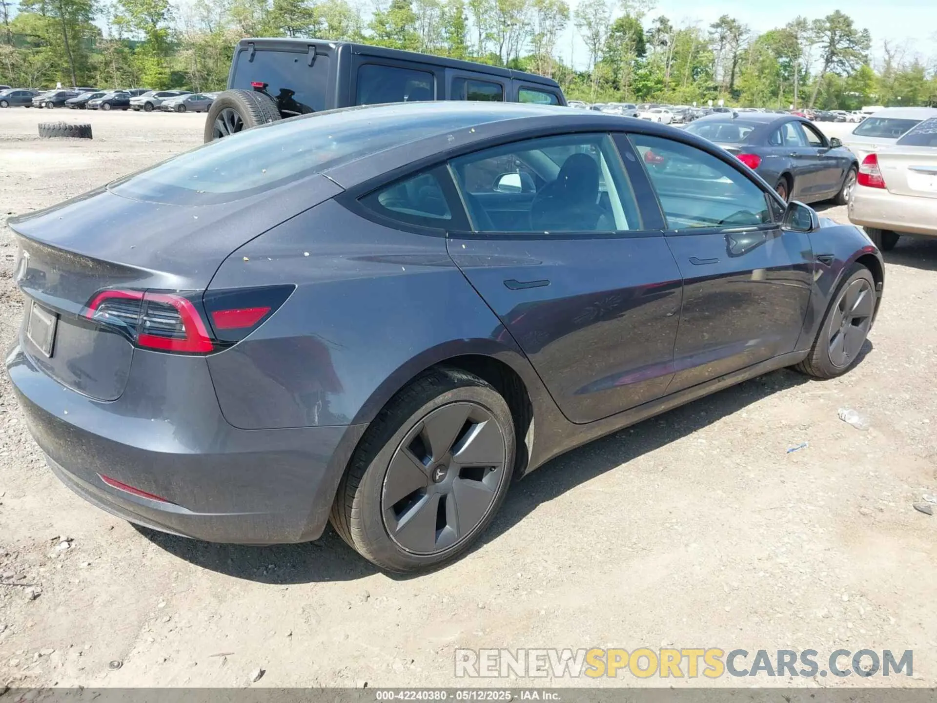 4 fotografías del automóvil dañado 5YJ3E1EA3PF686679 TESLA MODEL 3 2023