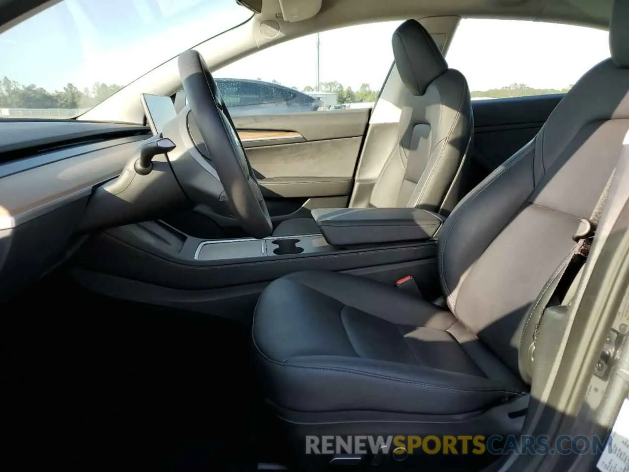 7 fotografías del automóvil dañado 5YJ3E1EA3PF692630 TESLA MODEL 3 2023