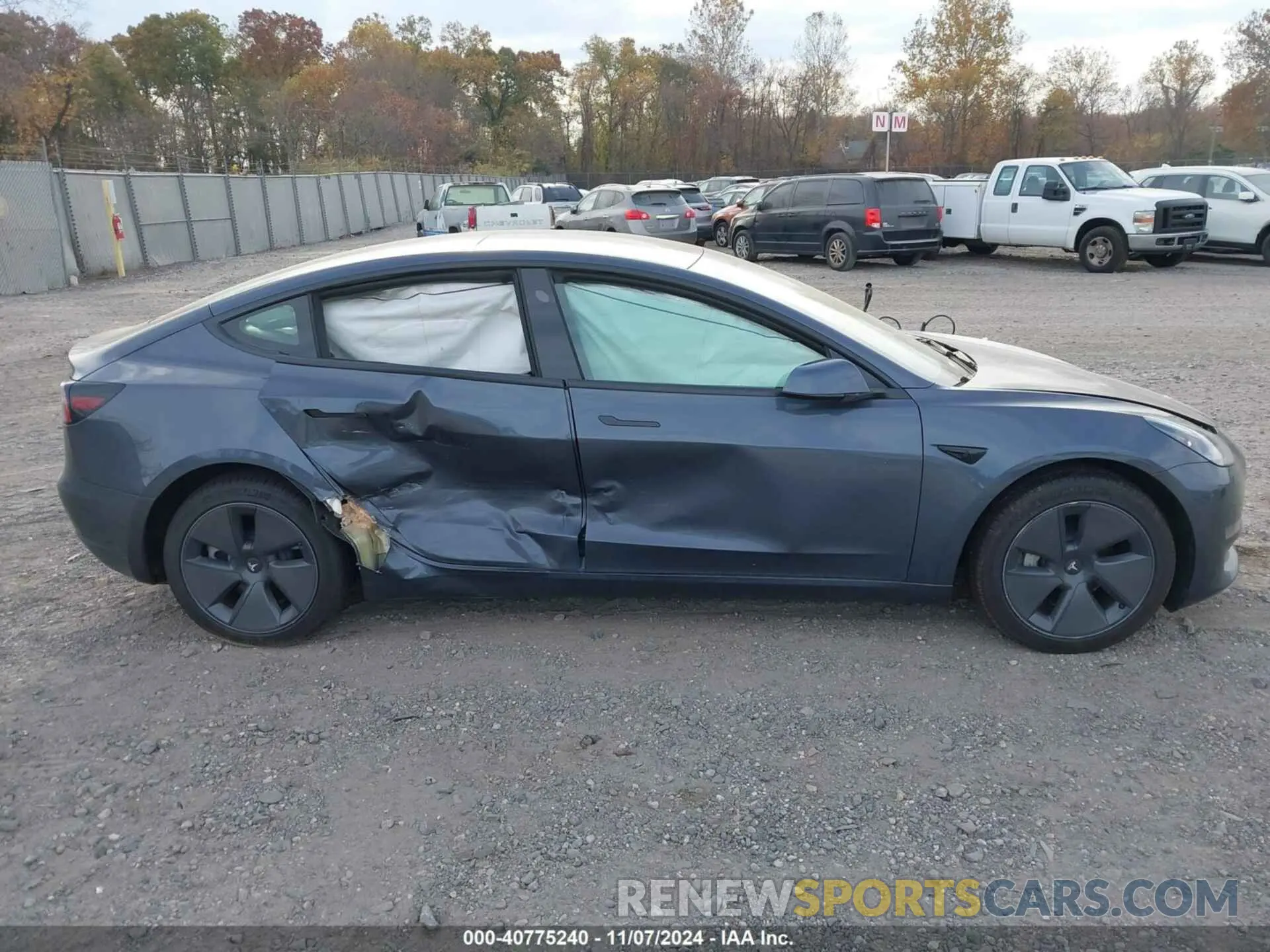 13 fotografías del automóvil dañado 5YJ3E1EA3PF700791 TESLA MODEL 3 2023