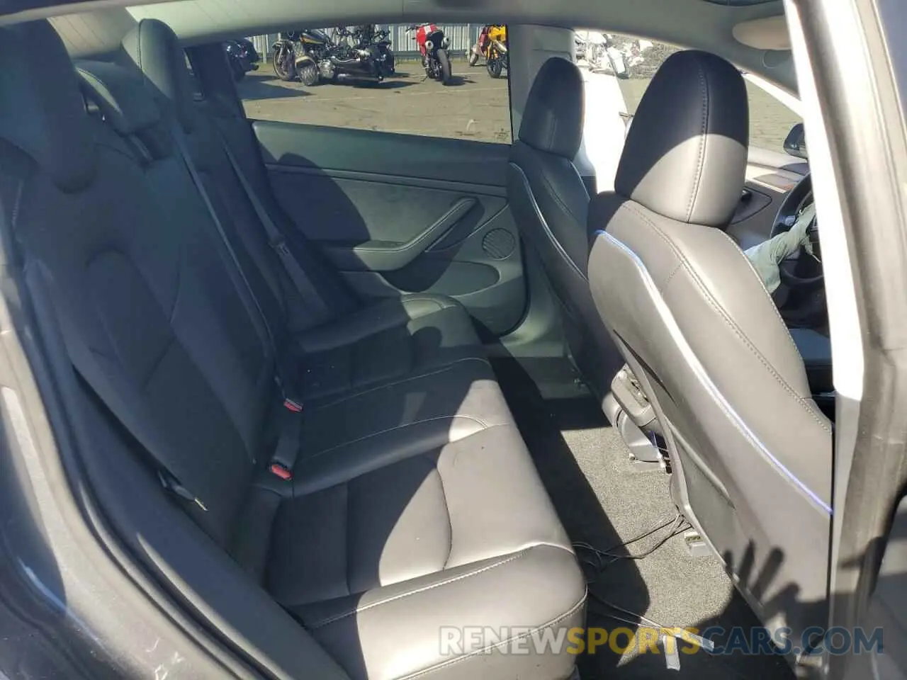 11 fotografías del automóvil dañado 5YJ3E1EA3PF714142 TESLA MODEL 3 2023