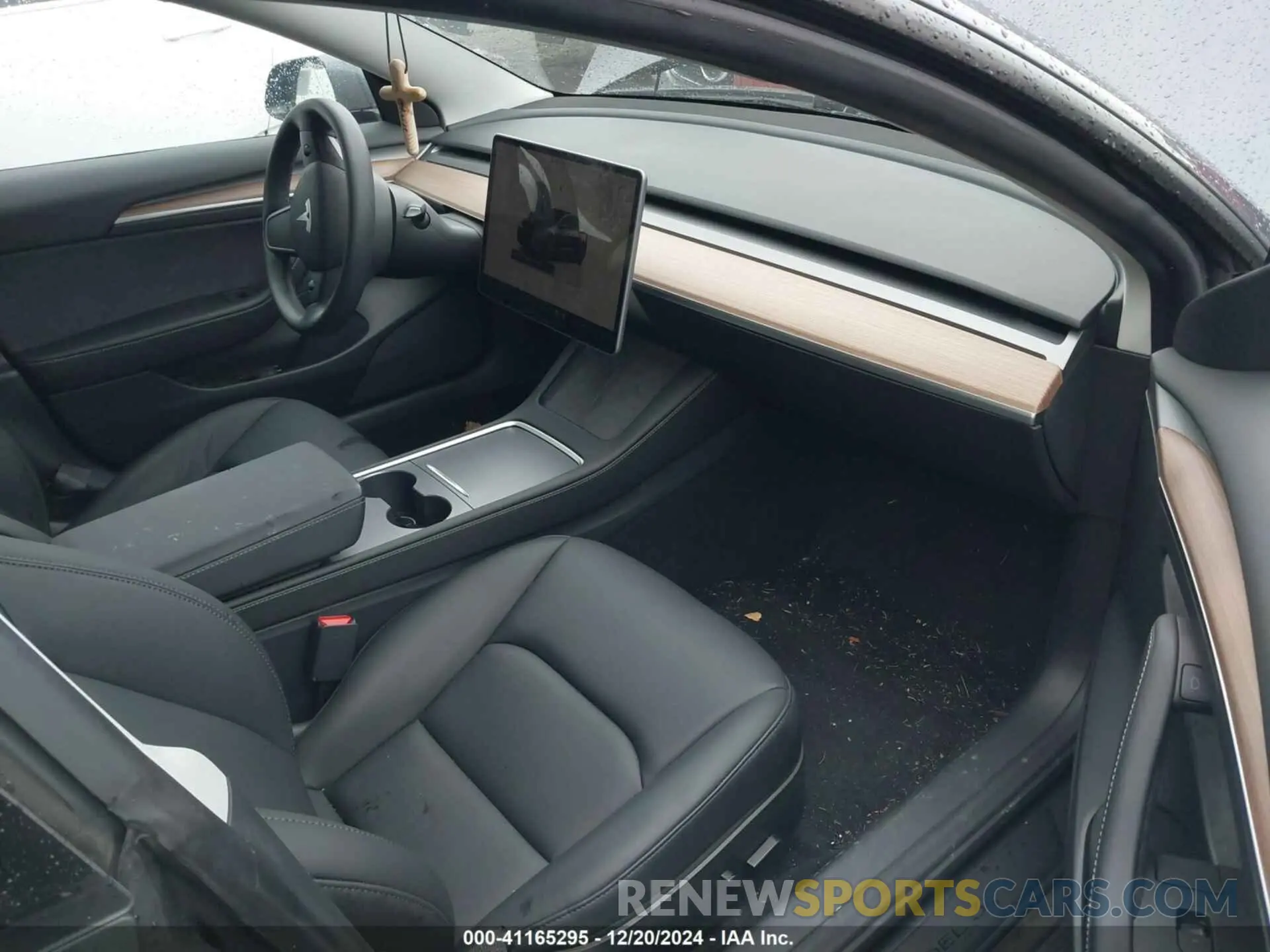 5 fotografías del automóvil dañado 5YJ3E1EA3PF715968 TESLA MODEL 3 2023