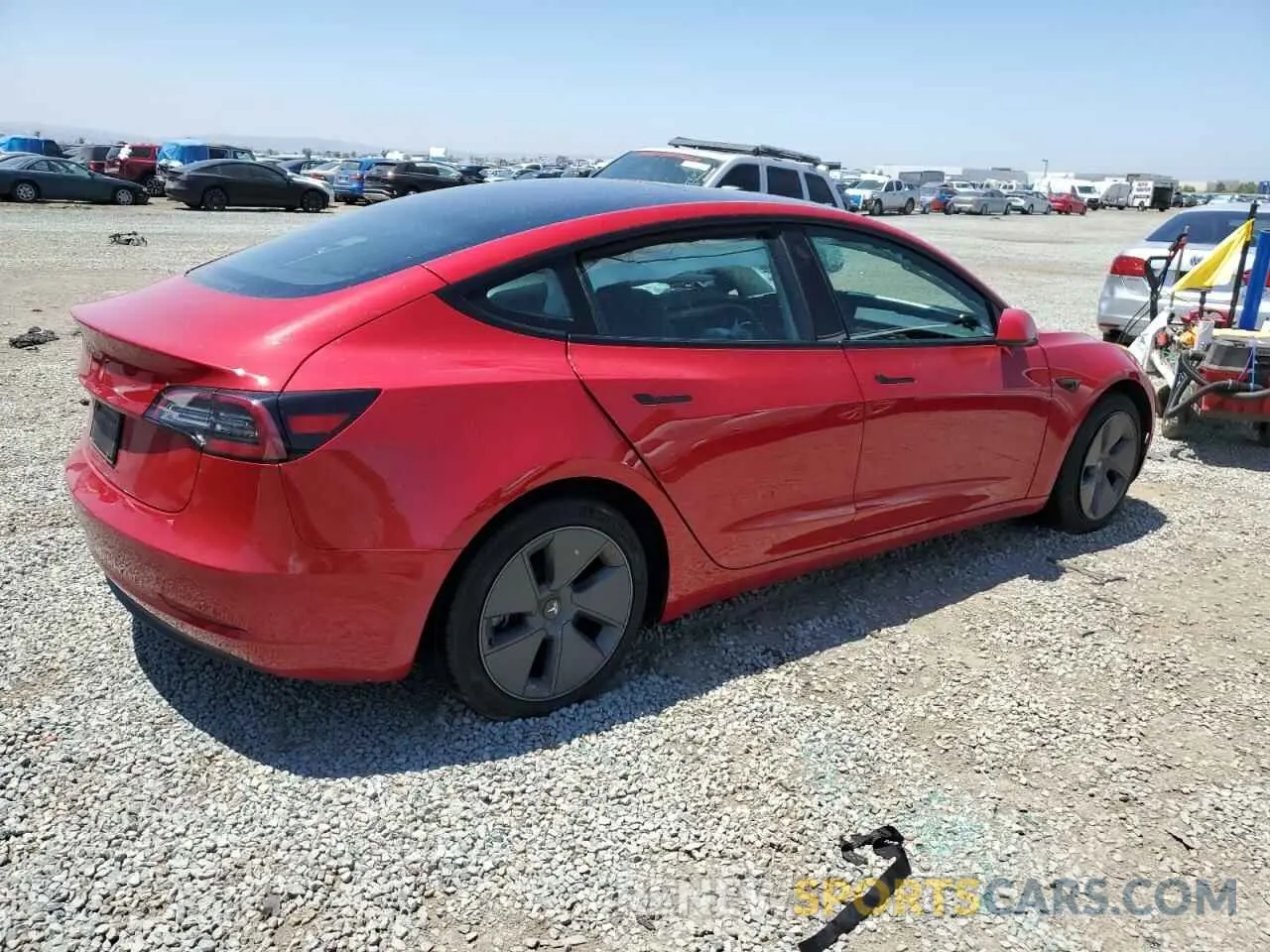 3 fotografías del automóvil dañado 5YJ3E1EA4PF404484 TESLA MODEL 3 2023