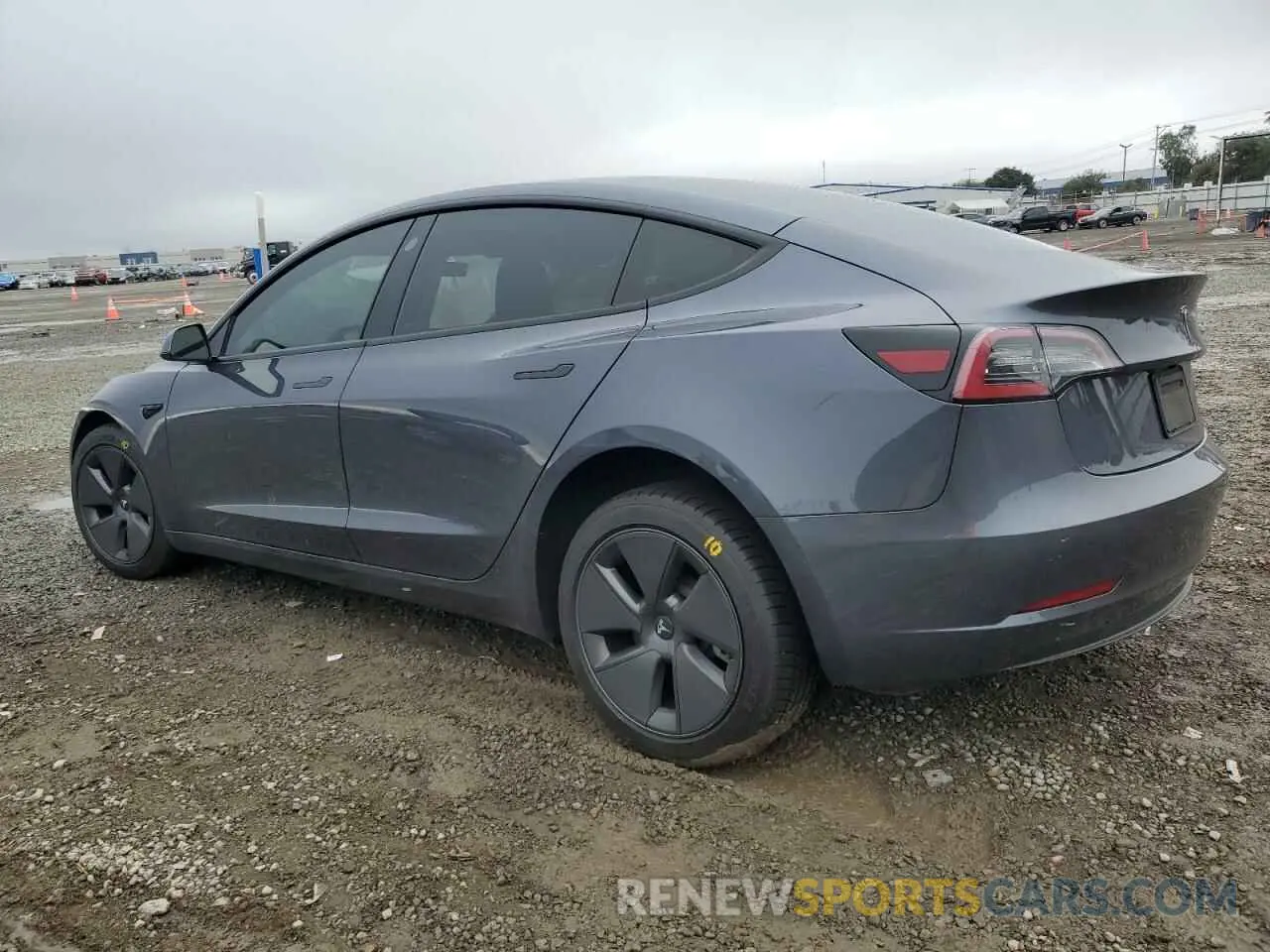 2 fotografías del automóvil dañado 5YJ3E1EA4PF409734 TESLA MODEL 3 2023