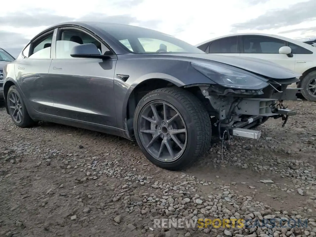 4 fotografías del automóvil dañado 5YJ3E1EA4PF417381 TESLA MODEL 3 2023