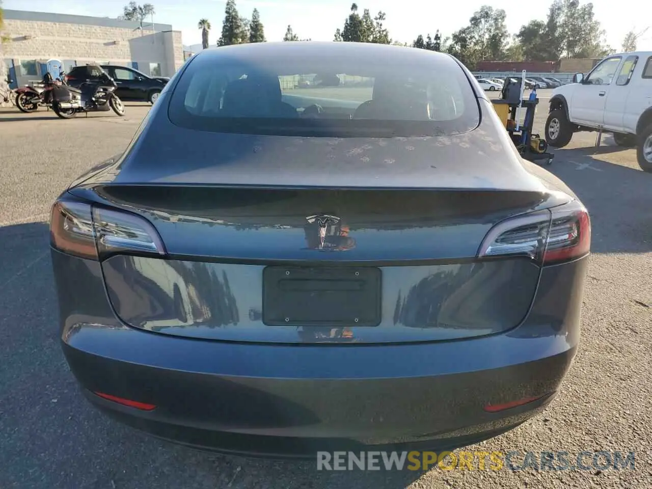6 fotografías del automóvil dañado 5YJ3E1EA4PF426890 TESLA MODEL 3 2023