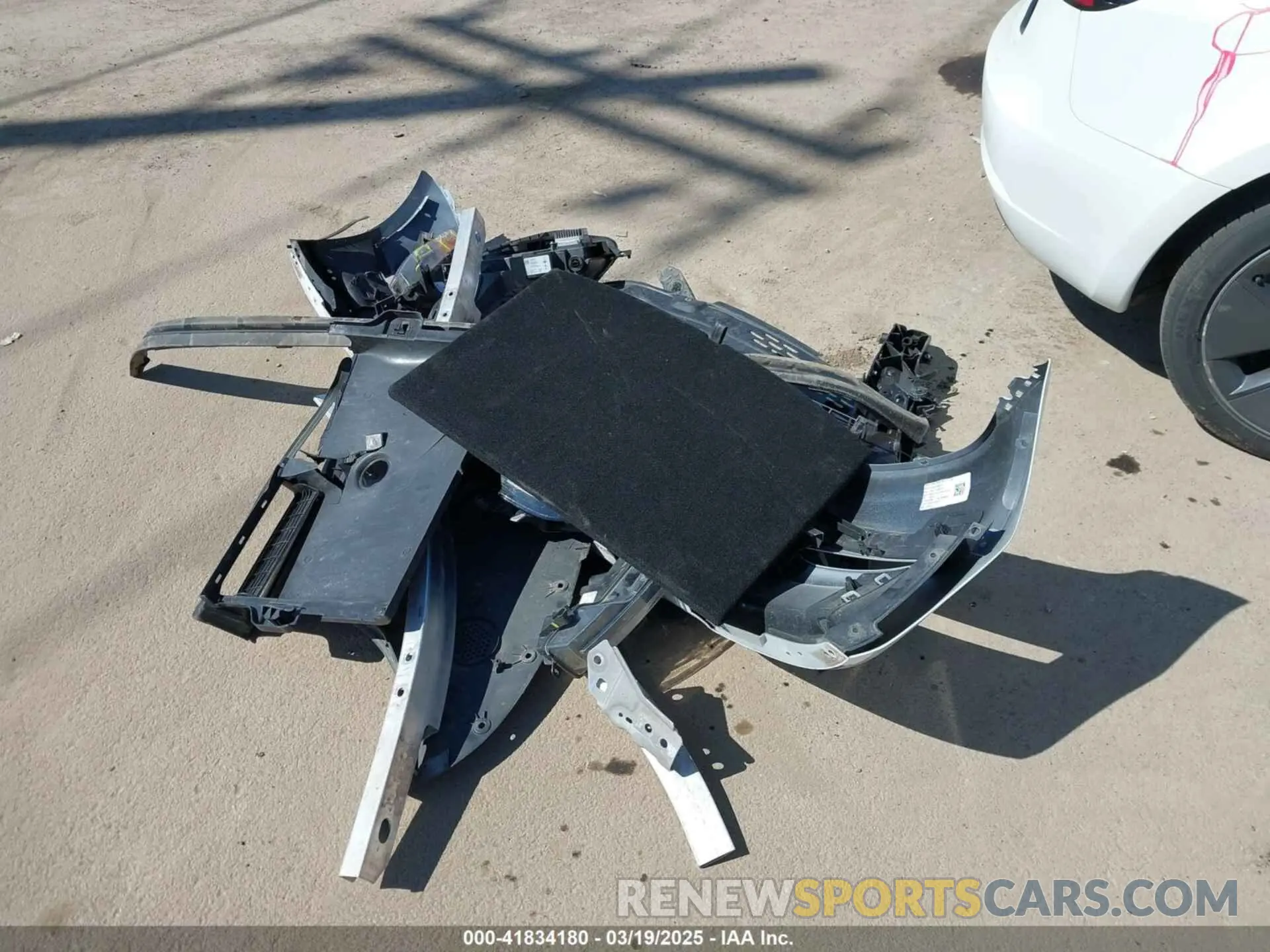 10 fotografías del automóvil dañado 5YJ3E1EA4PF433984 TESLA MODEL 3 2023