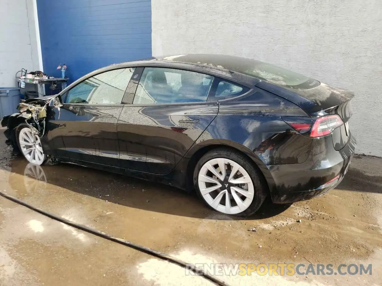 2 fotografías del automóvil dañado 5YJ3E1EA4PF448727 TESLA MODEL 3 2023