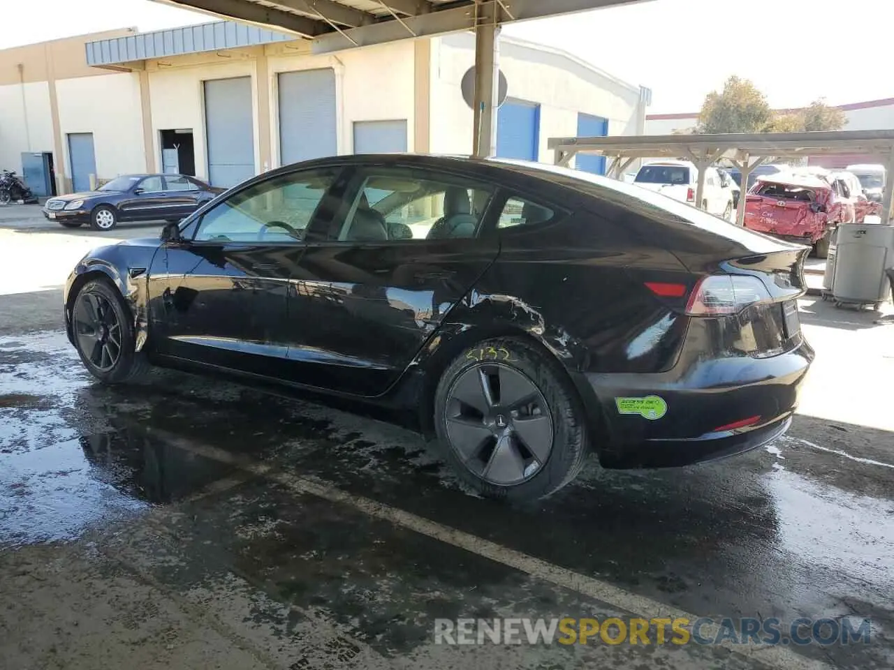 2 fotografías del automóvil dañado 5YJ3E1EA4PF454043 TESLA MODEL 3 2023
