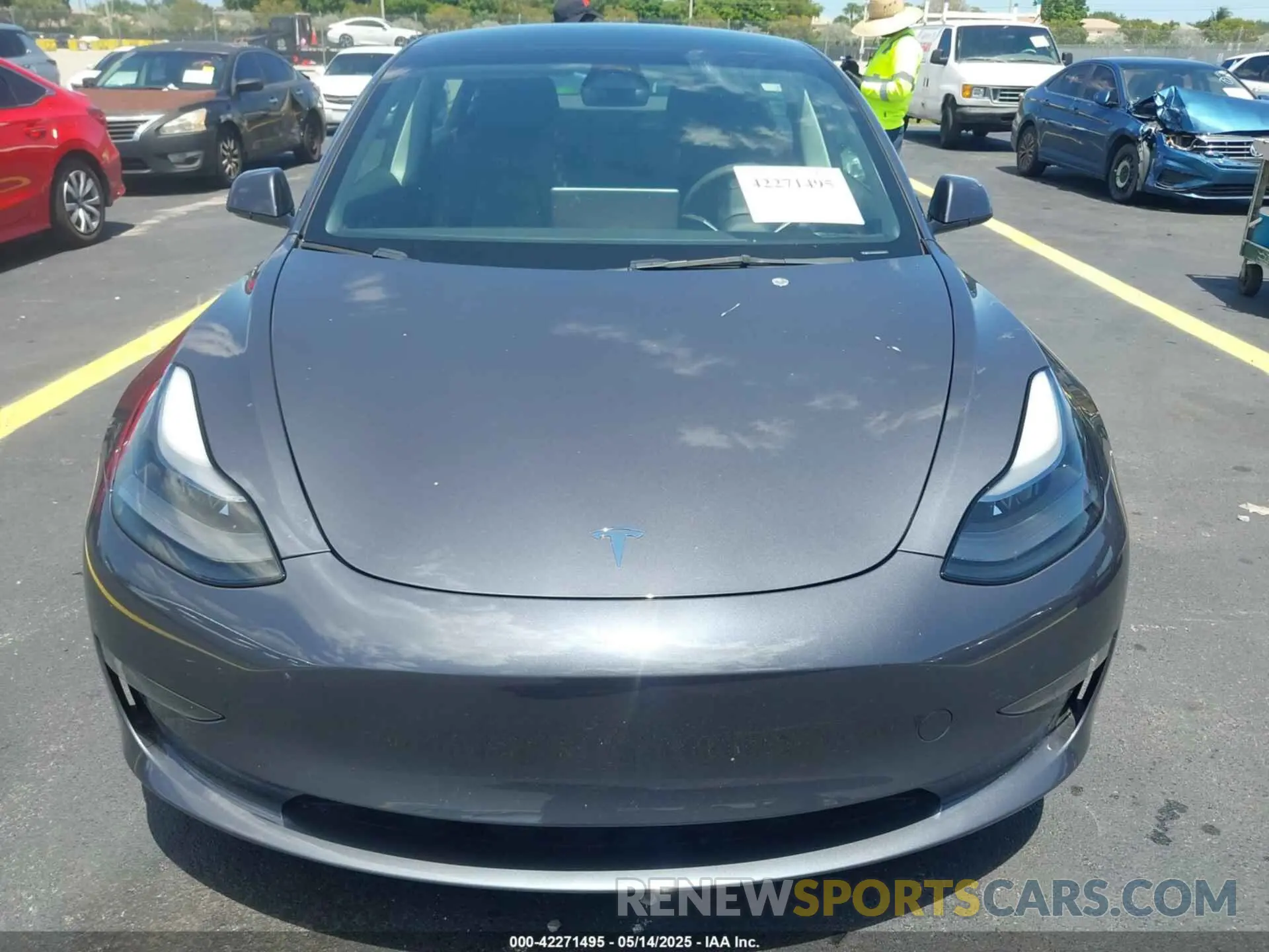 12 fotografías del automóvil dañado 5YJ3E1EA4PF461624 TESLA MODEL 3 2023