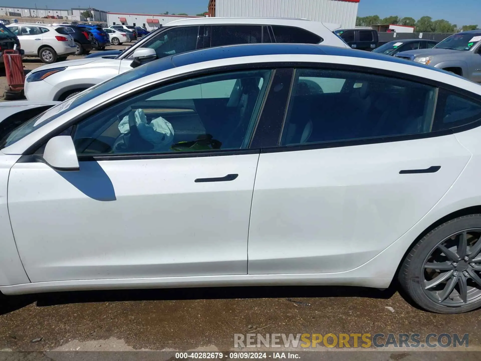 14 fotografías del automóvil dañado 5YJ3E1EA4PF475426 TESLA MODEL 3 2023