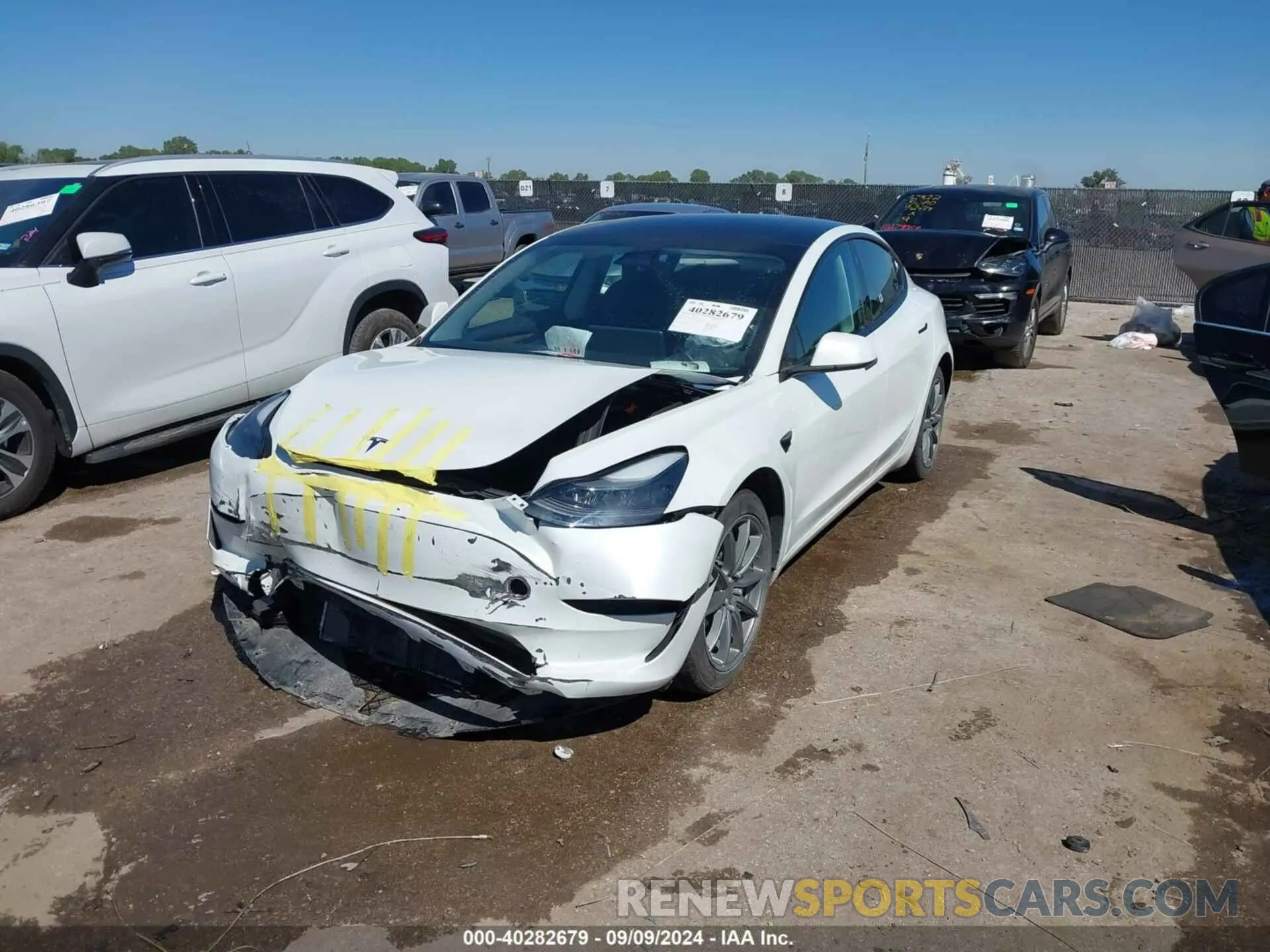 2 fotografías del automóvil dañado 5YJ3E1EA4PF475426 TESLA MODEL 3 2023