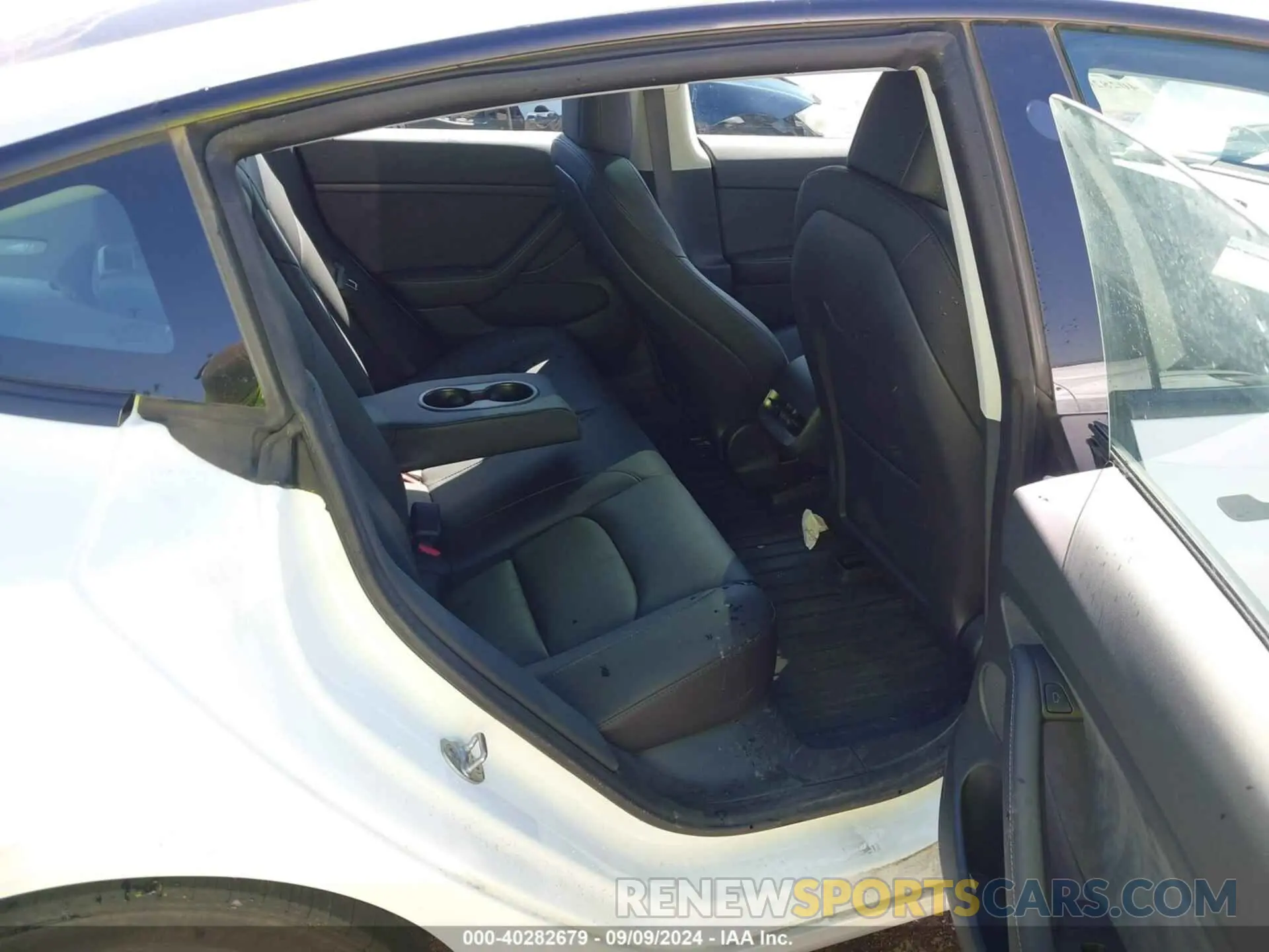 8 fotografías del automóvil dañado 5YJ3E1EA4PF475426 TESLA MODEL 3 2023