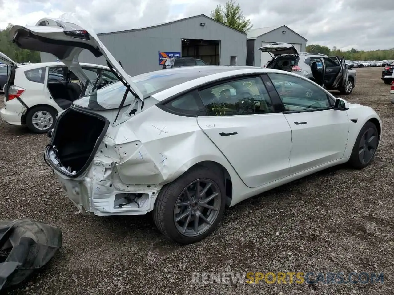 3 fotografías del automóvil dañado 5YJ3E1EA4PF482554 TESLA MODEL 3 2023