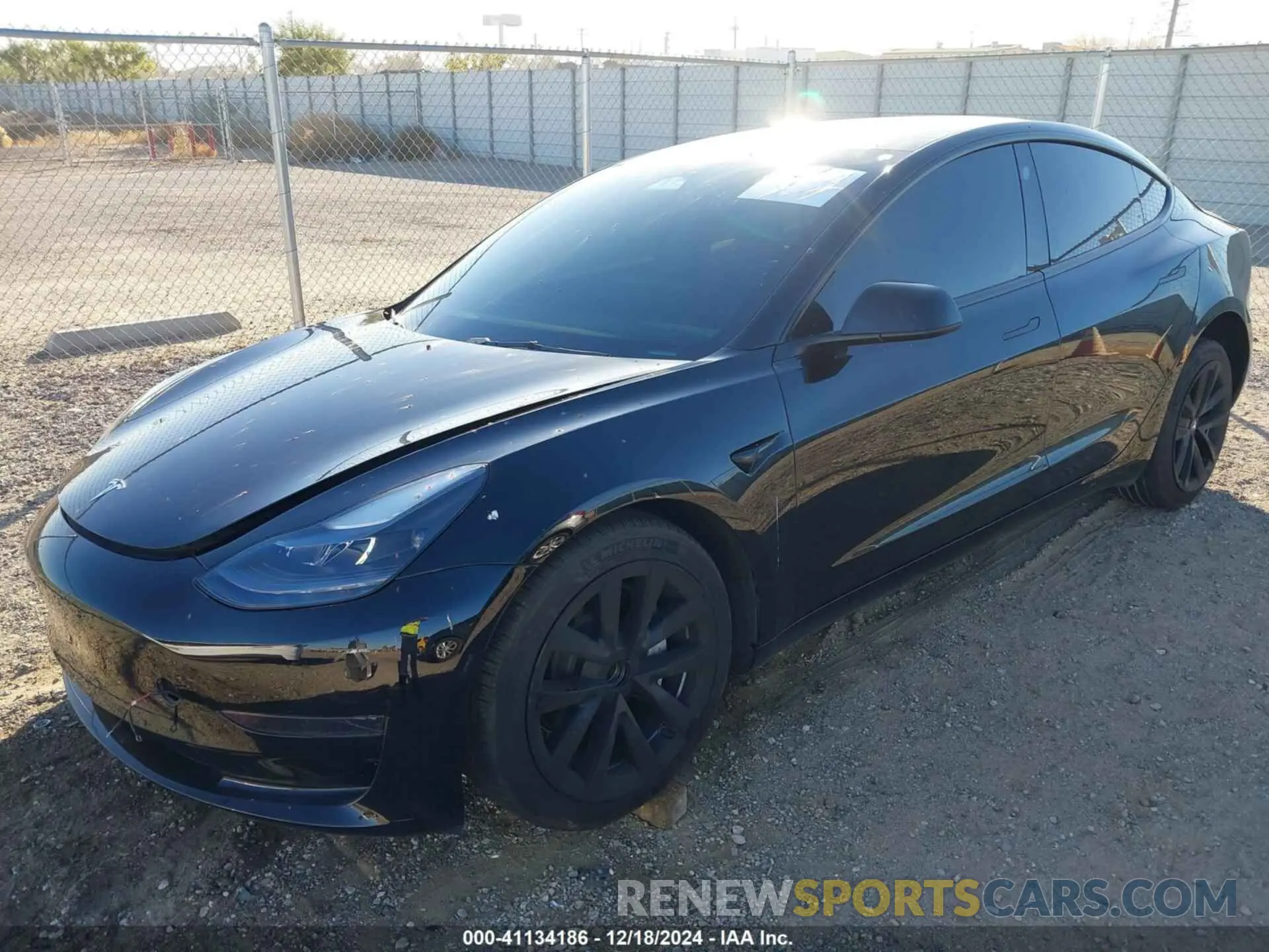 2 fotografías del automóvil dañado 5YJ3E1EA4PF555275 TESLA MODEL 3 2023