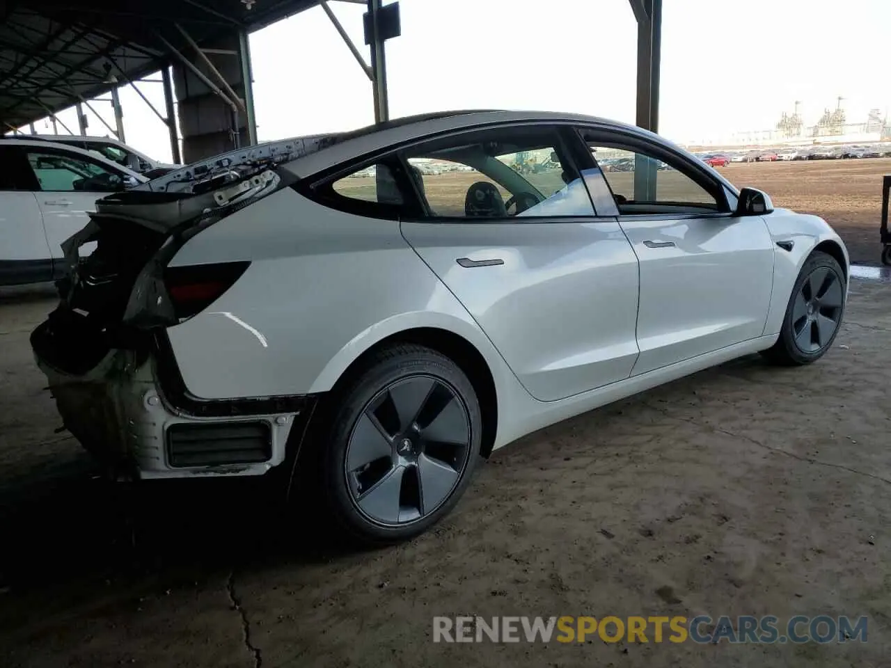 3 fotografías del automóvil dañado 5YJ3E1EA4PF556524 TESLA MODEL 3 2023