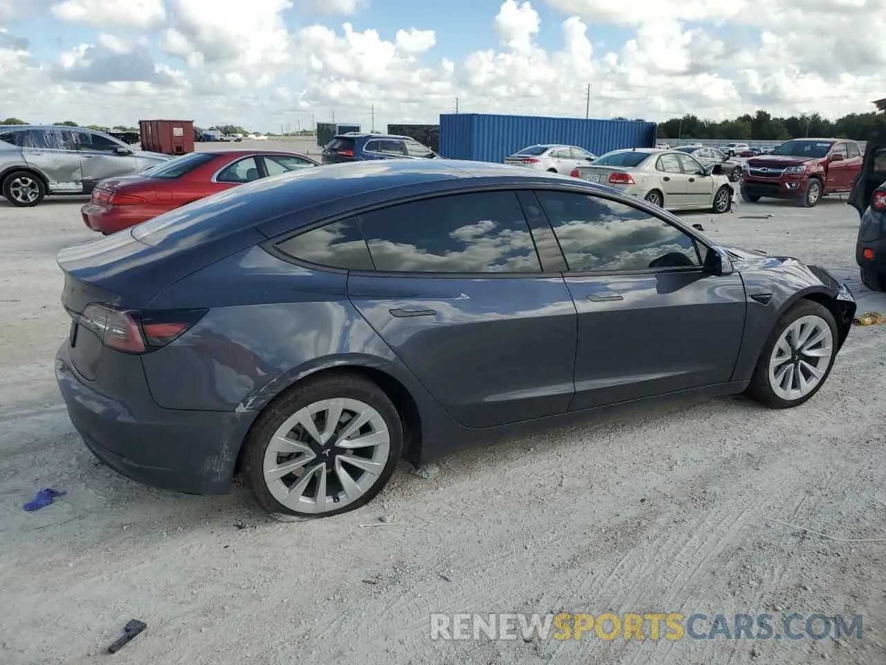 3 fotografías del automóvil dañado 5YJ3E1EA4PF558094 TESLA MODEL 3 2023