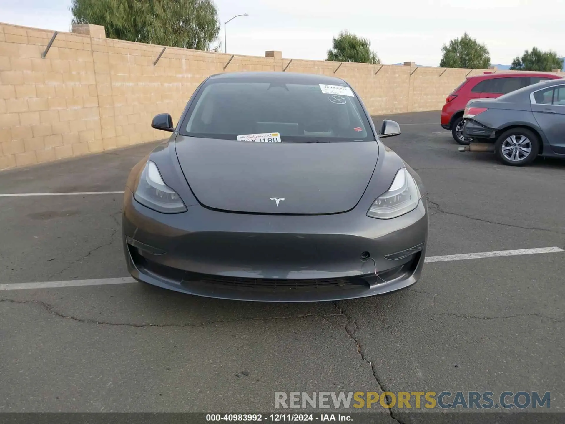 12 fotografías del automóvil dañado 5YJ3E1EA4PF563215 TESLA MODEL 3 2023