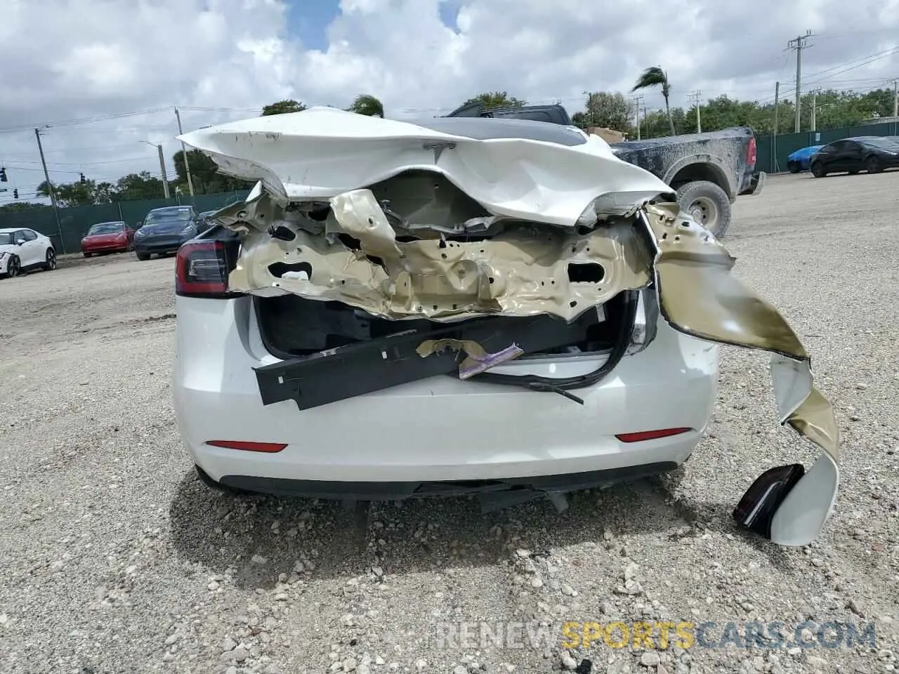 6 fotografías del automóvil dañado 5YJ3E1EA4PF567345 TESLA MODEL 3 2023