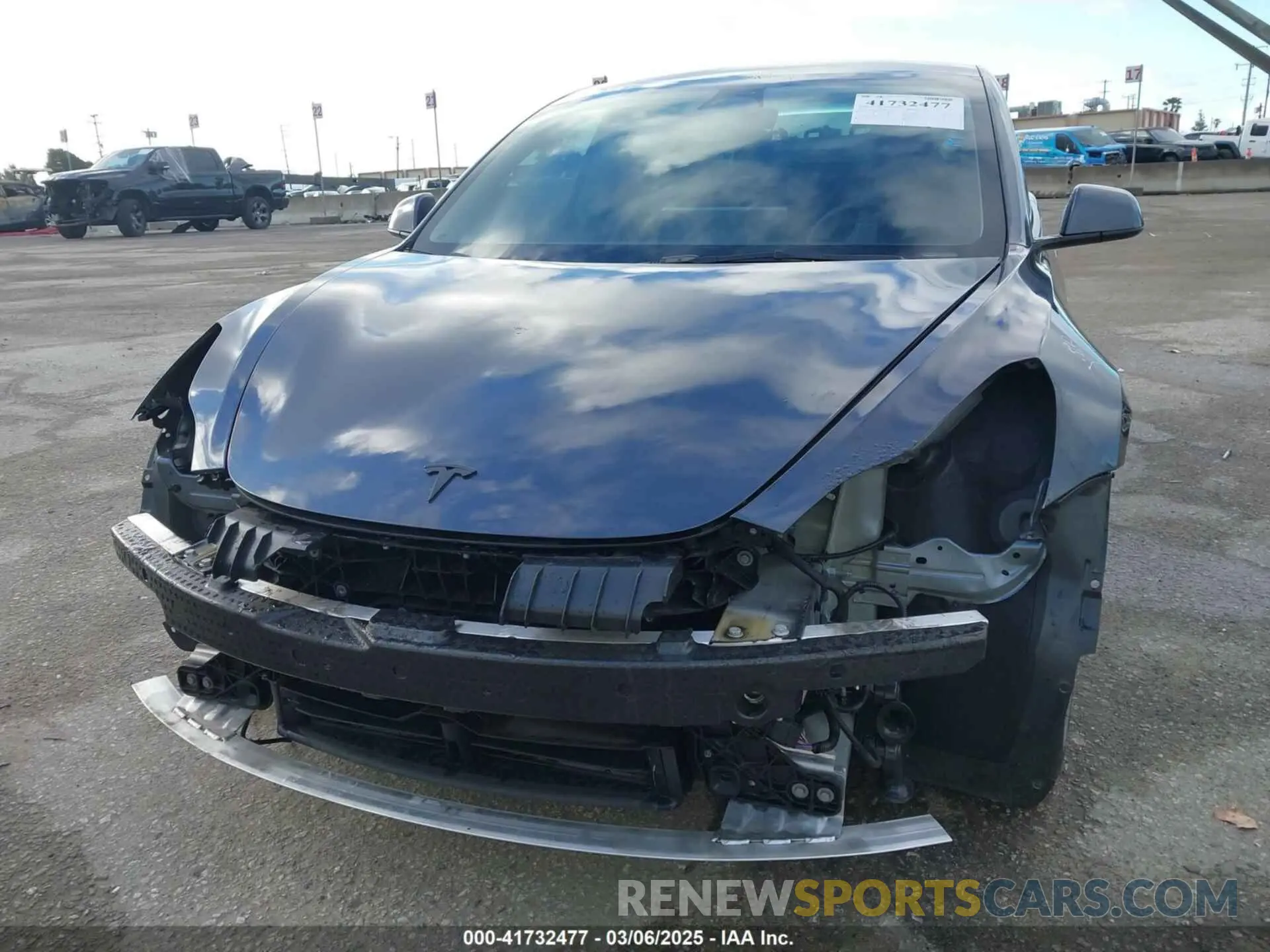 13 fotografías del automóvil dañado 5YJ3E1EA4PF569645 TESLA MODEL 3 2023