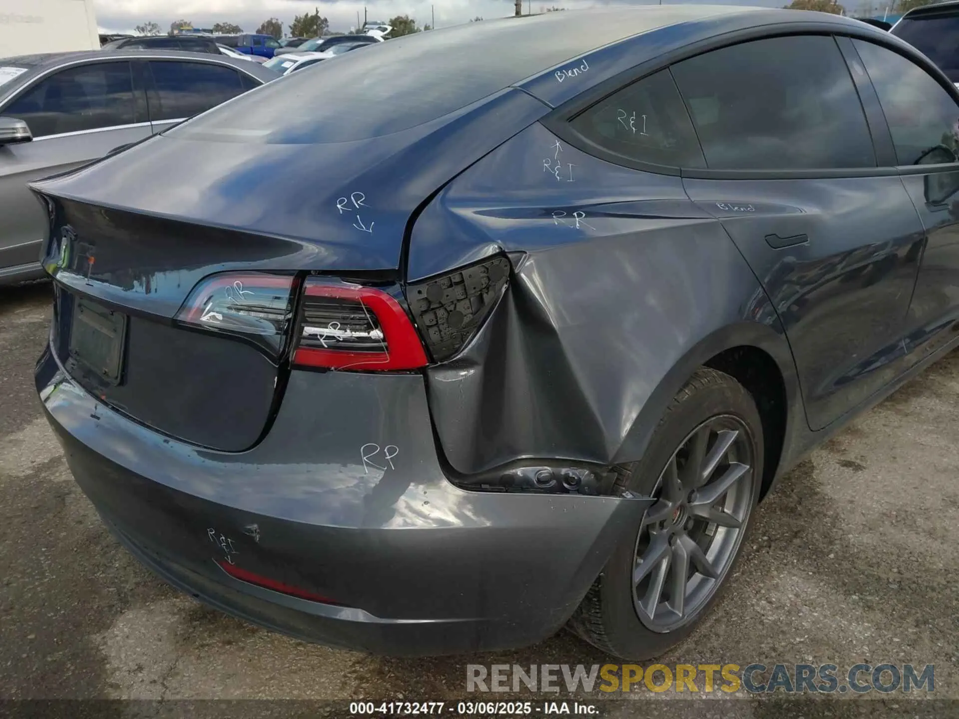 20 fotografías del automóvil dañado 5YJ3E1EA4PF569645 TESLA MODEL 3 2023