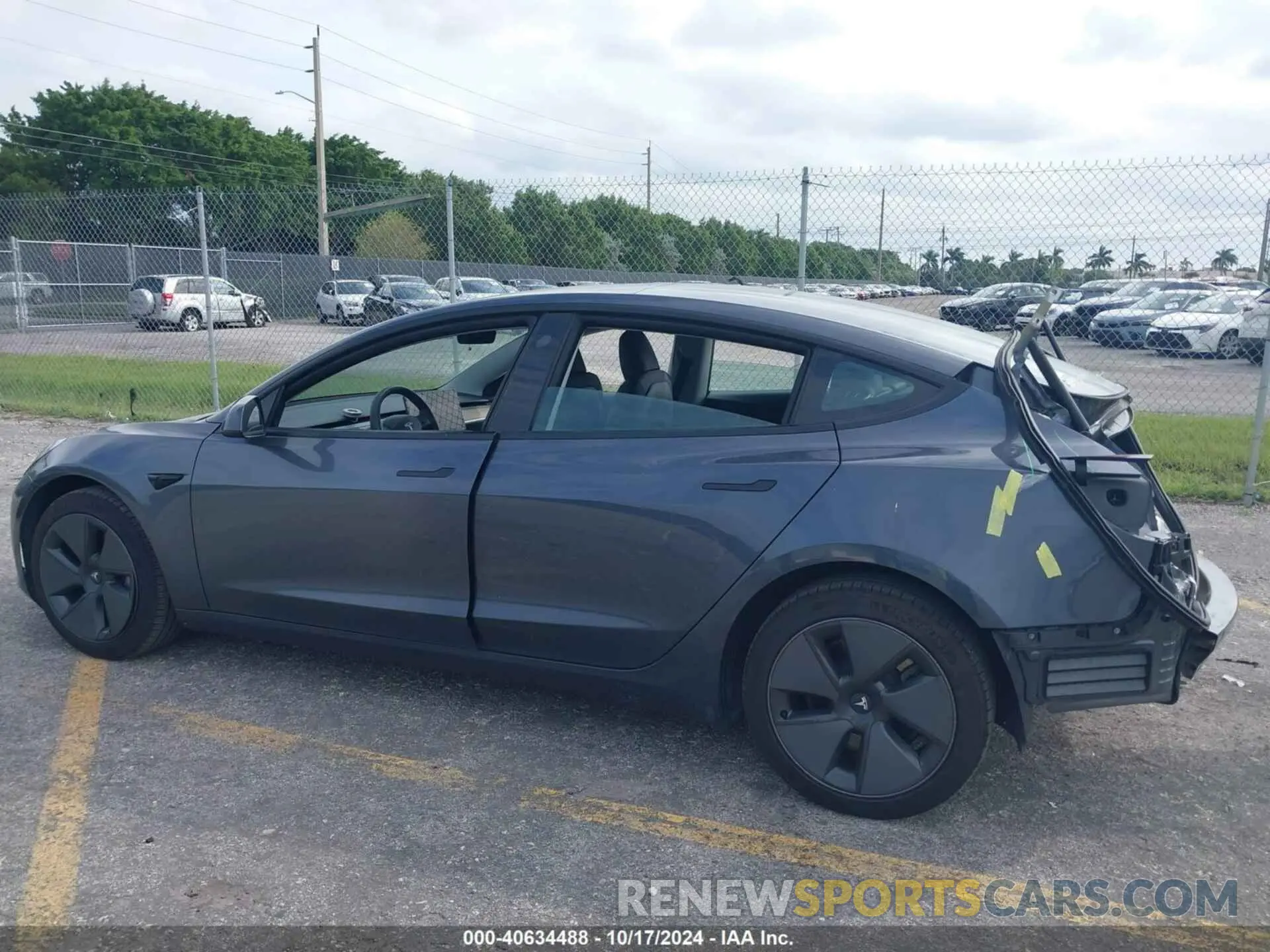 15 fotografías del automóvil dañado 5YJ3E1EA4PF570469 TESLA MODEL 3 2023