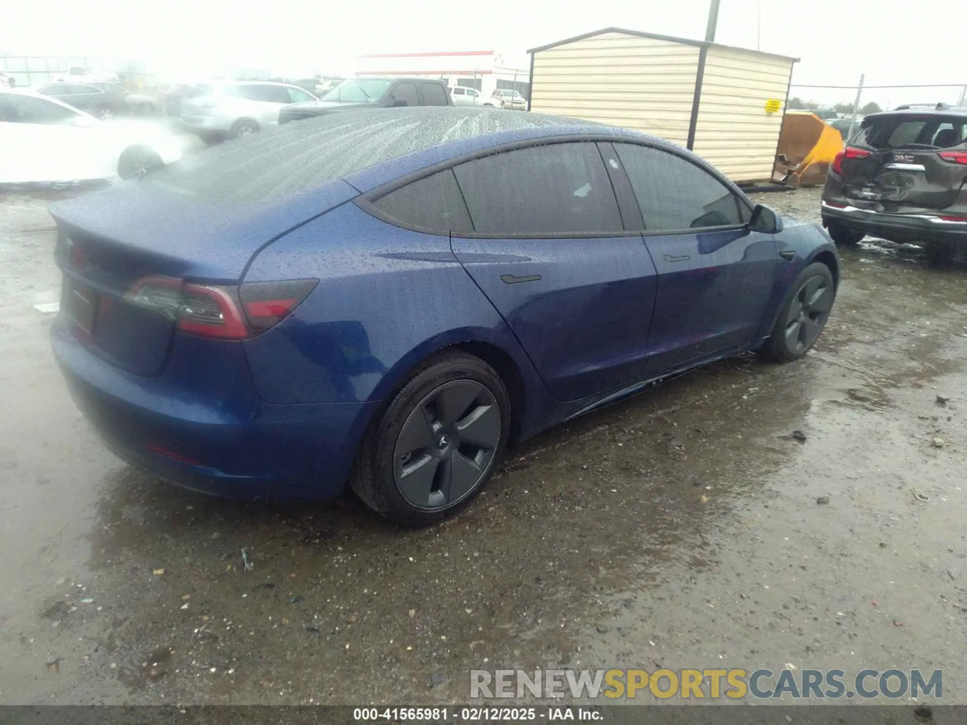 4 fotografías del automóvil dañado 5YJ3E1EA4PF576045 TESLA MODEL 3 2023