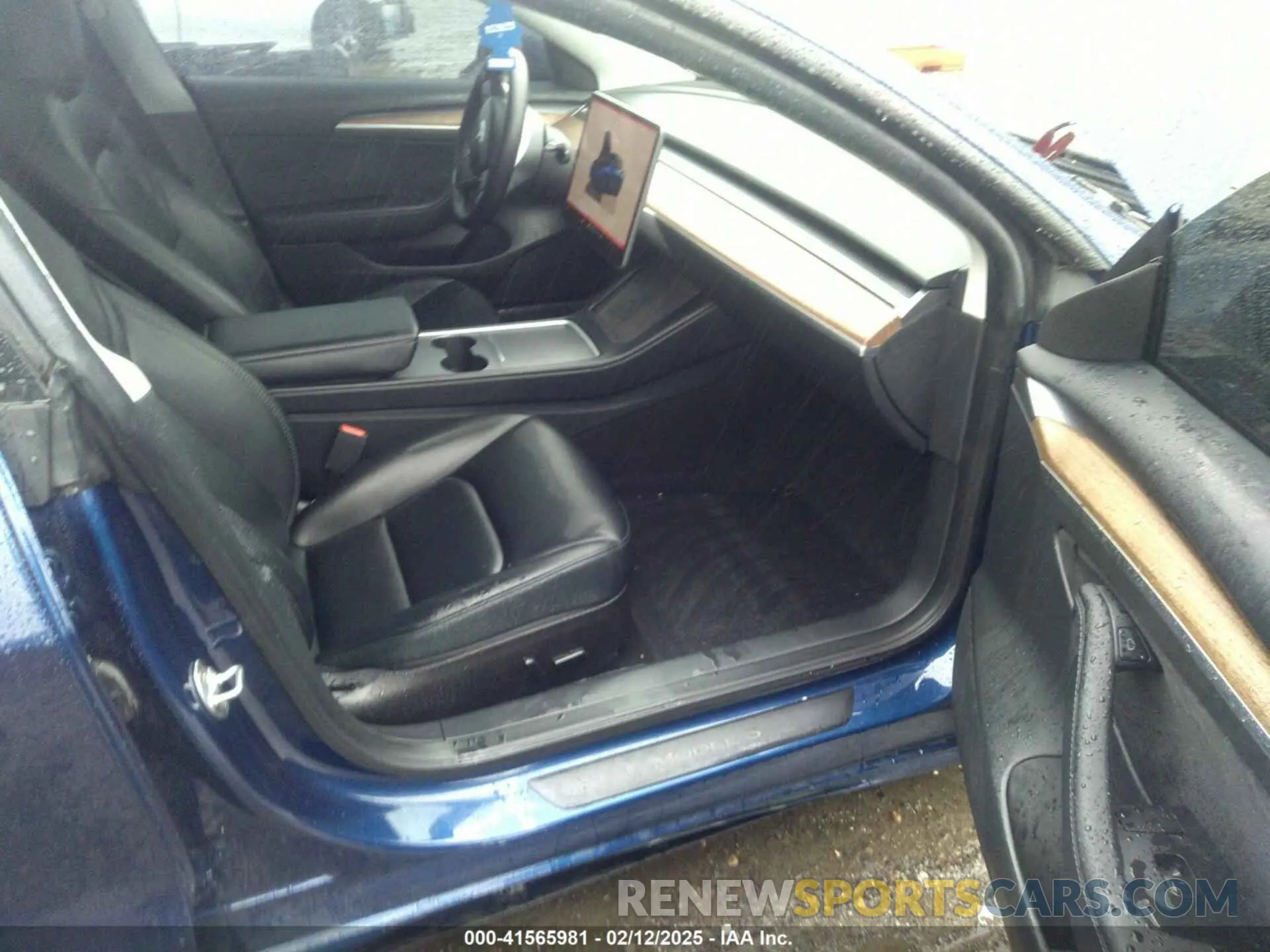 5 fotografías del automóvil dañado 5YJ3E1EA4PF576045 TESLA MODEL 3 2023