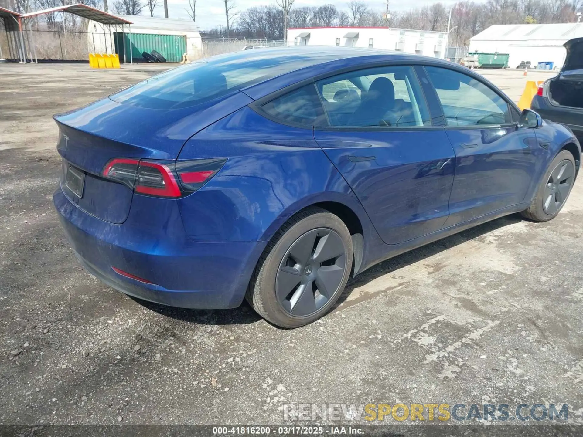 4 fotografías del automóvil dañado 5YJ3E1EA4PF581441 TESLA MODEL 3 2023