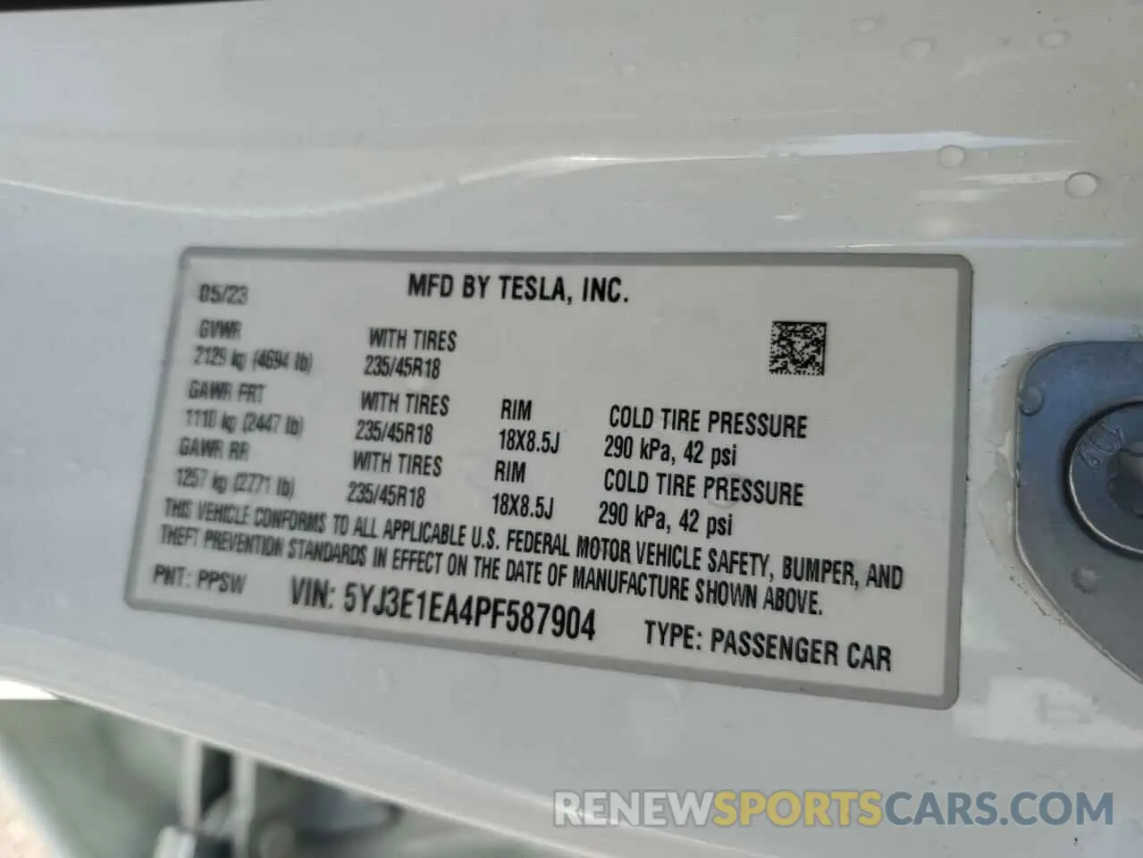 12 fotografías del automóvil dañado 5YJ3E1EA4PF587904 TESLA MODEL 3 2023