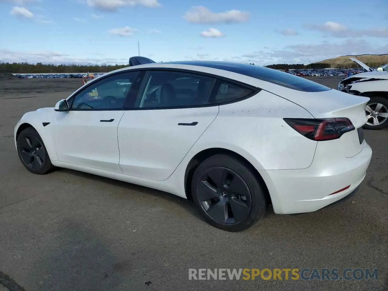 2 fotografías del automóvil dañado 5YJ3E1EA4PF587904 TESLA MODEL 3 2023