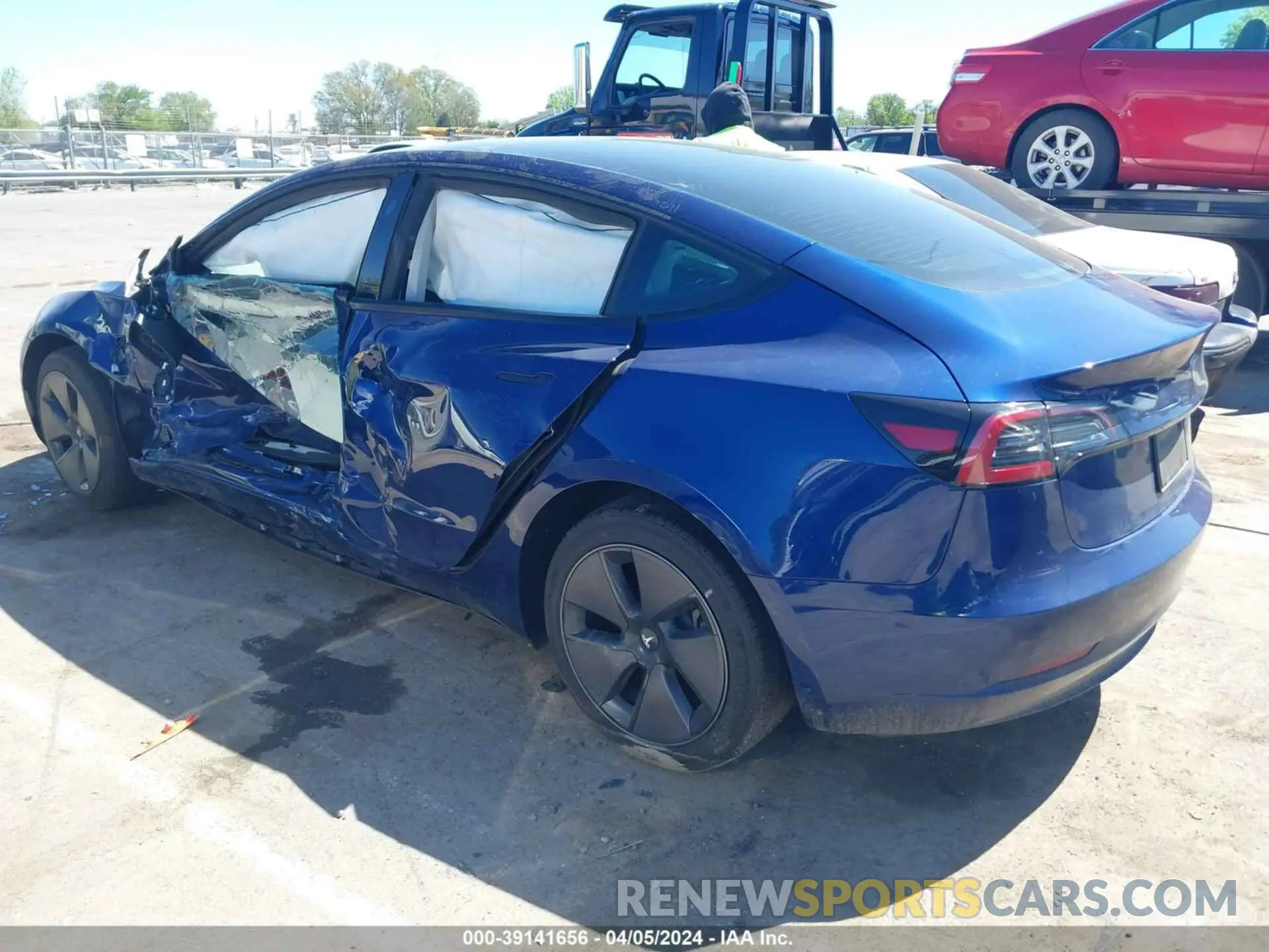 13 fotografías del automóvil dañado 5YJ3E1EA4PF603812 TESLA MODEL 3 2023