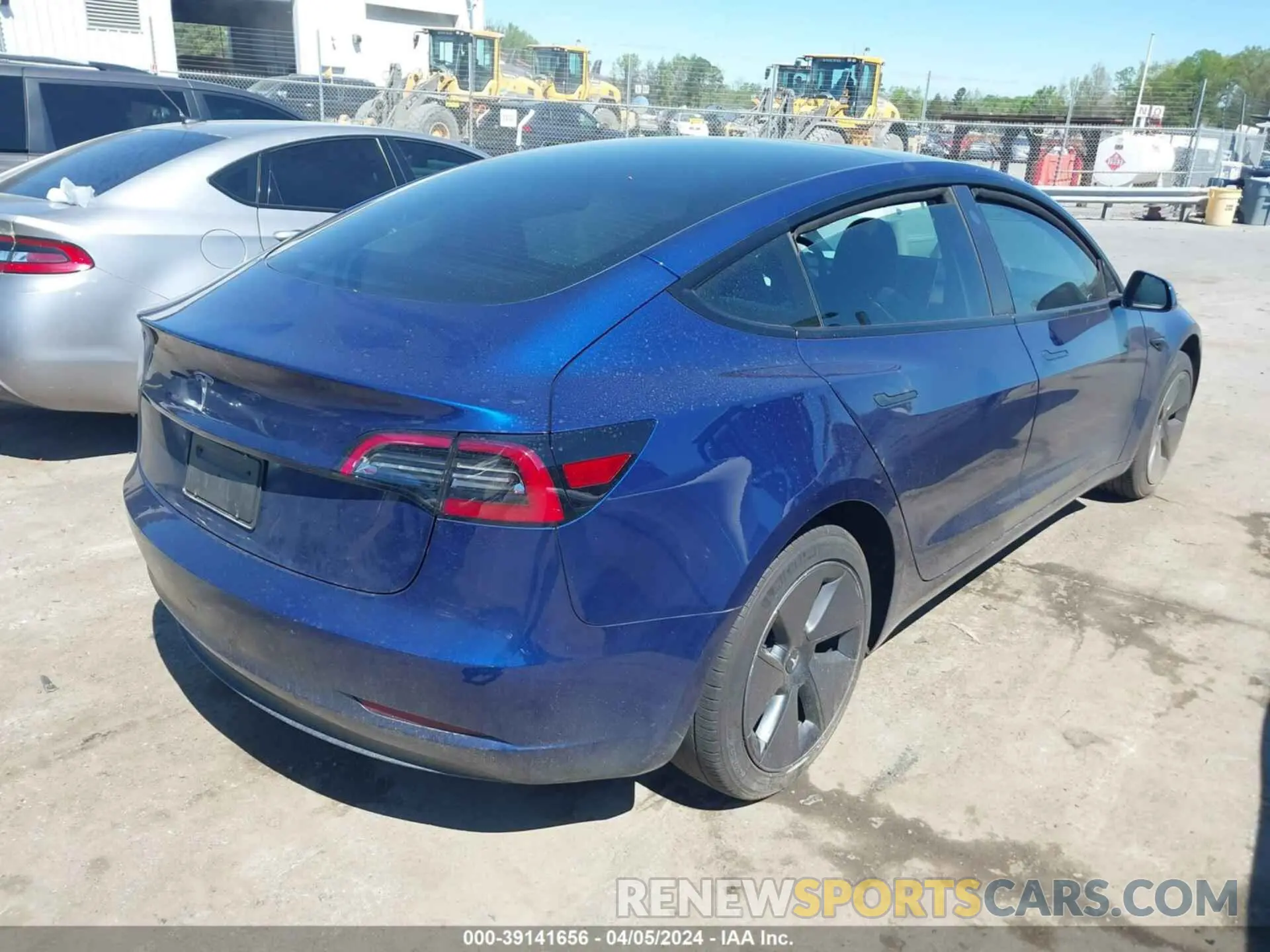 4 fotografías del automóvil dañado 5YJ3E1EA4PF603812 TESLA MODEL 3 2023