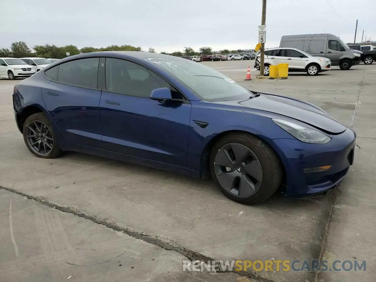4 fotografías del automóvil dañado 5YJ3E1EA4PF612106 TESLA MODEL 3 2023