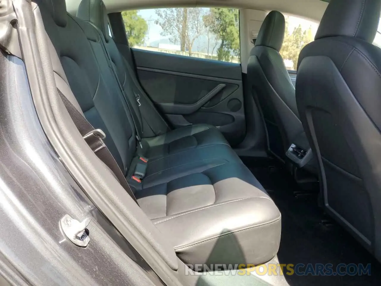 10 fotografías del automóvil dañado 5YJ3E1EA4PF615975 TESLA MODEL 3 2023