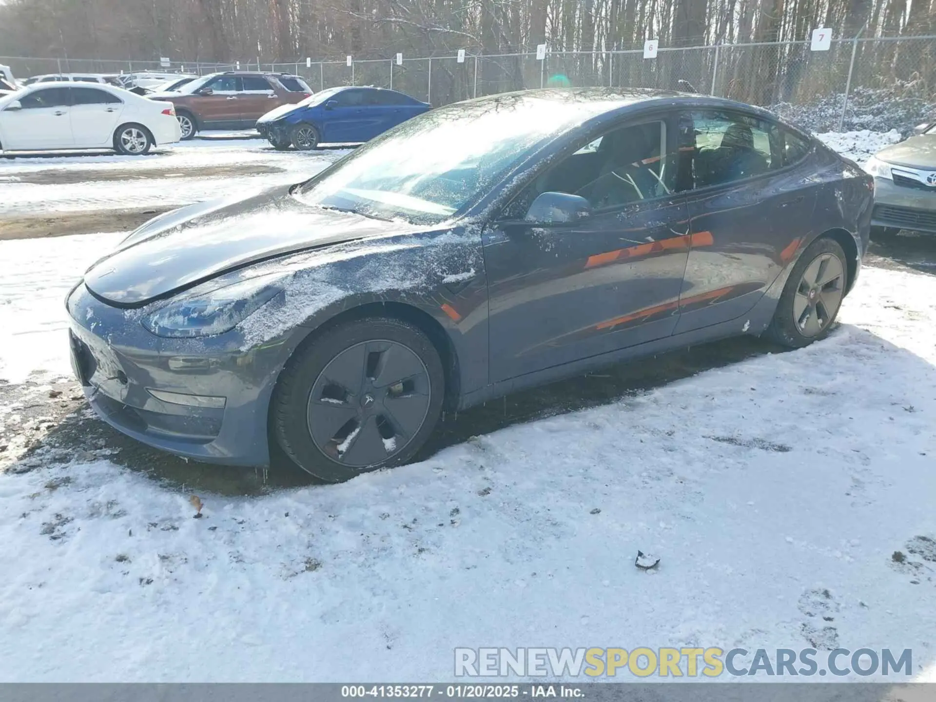 2 fotografías del automóvil dañado 5YJ3E1EA4PF668742 TESLA MODEL 3 2023