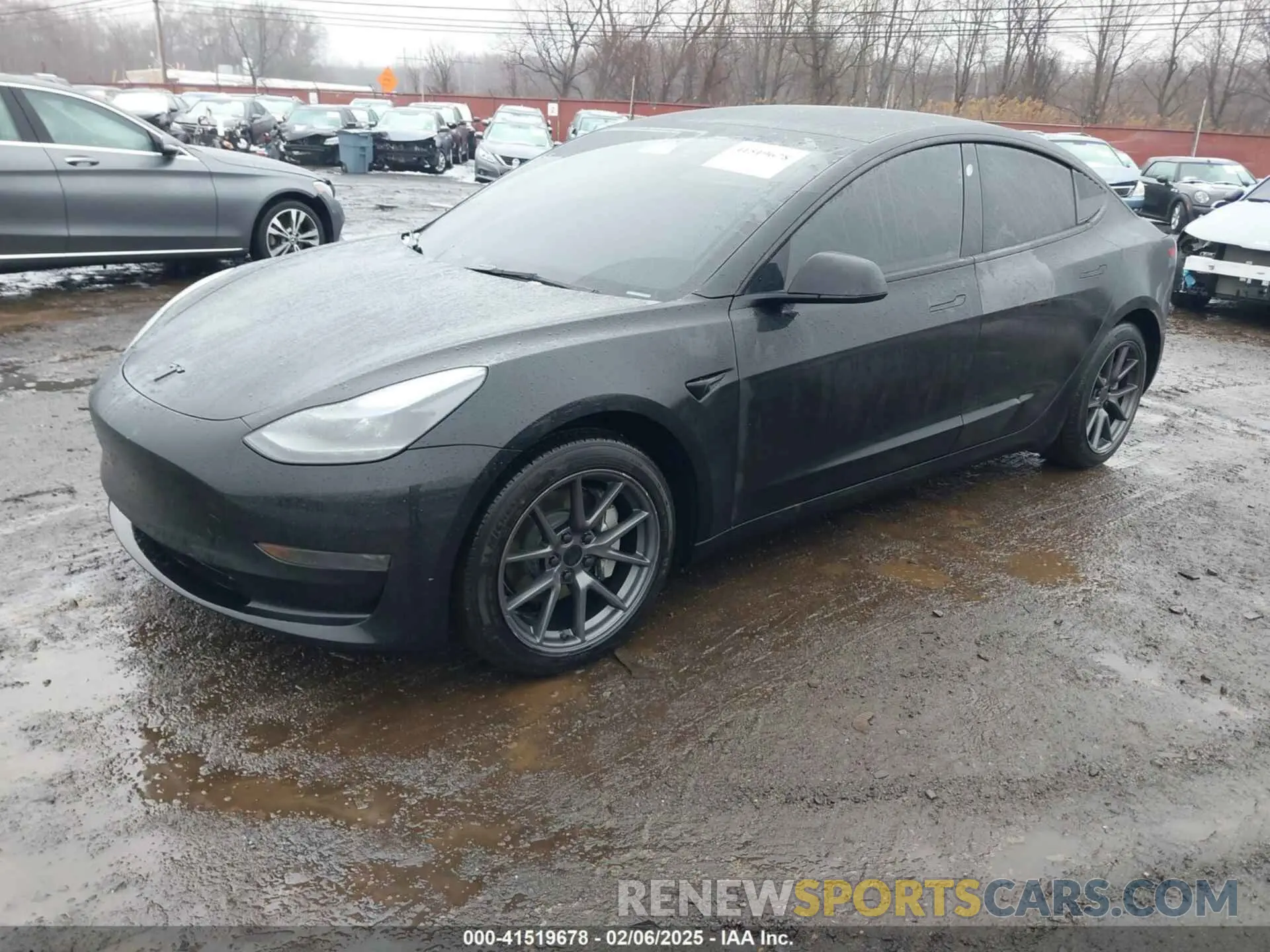 2 fotografías del automóvil dañado 5YJ3E1EA4PF678395 TESLA MODEL 3 2023